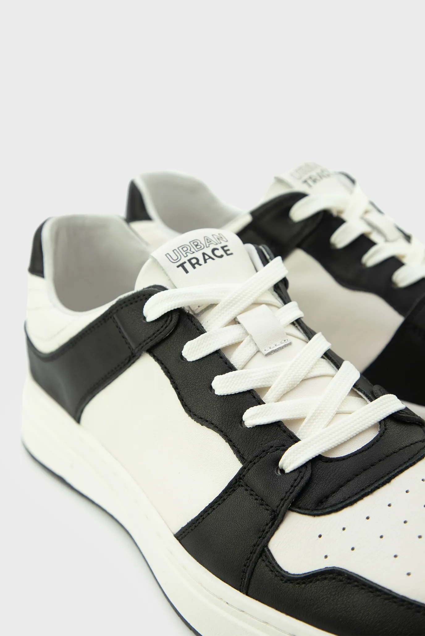 Мужские белые кожаные сникерсы 2