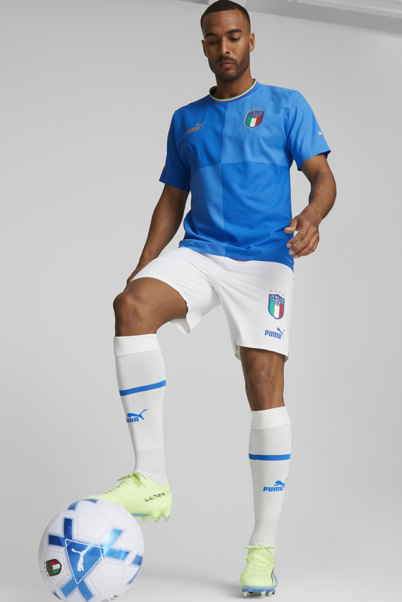 Italy Home 22 23 Authentic Jersey Men PUMA 765670 MD Fashion