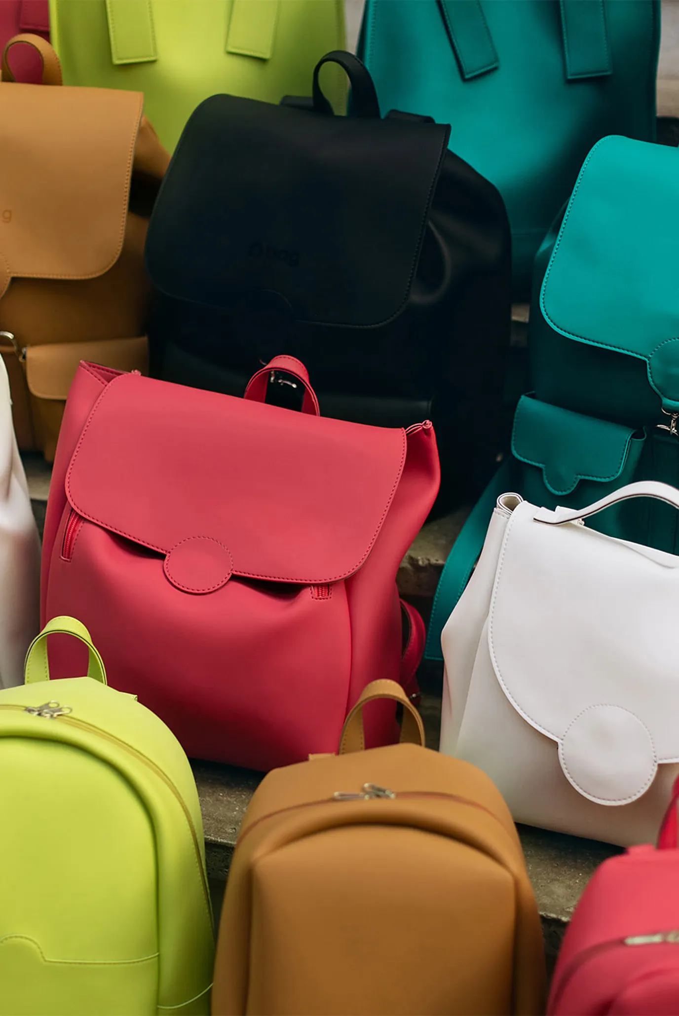 Жіночий чорний рюкзак O bag Road O bag ORAD0000001 — MD-Fashion