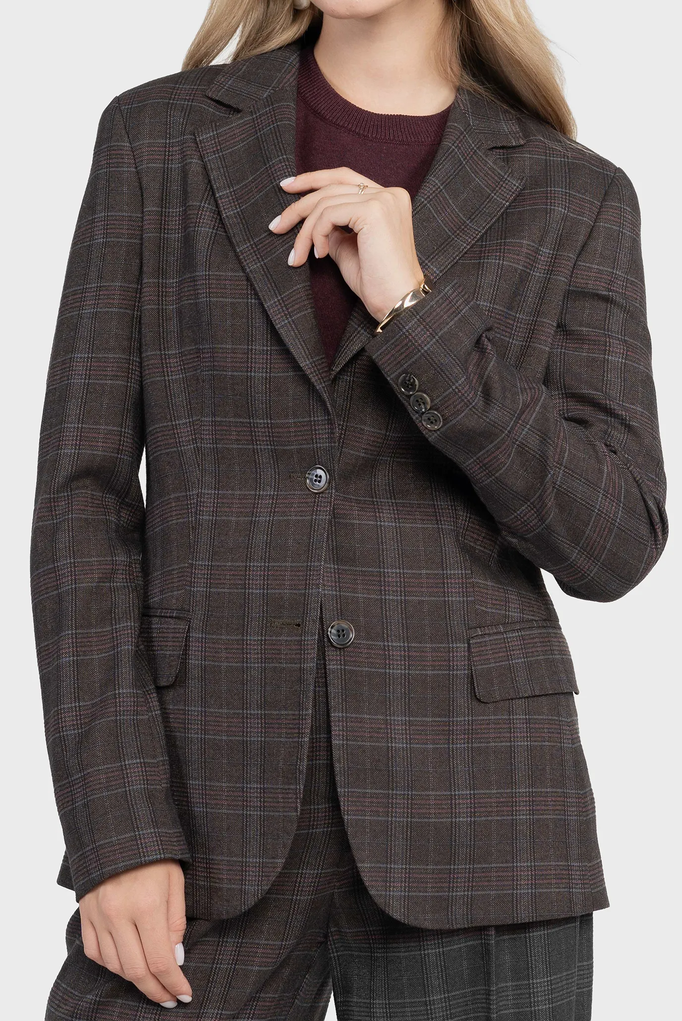 Жіночий темно-коричневий картатий жакет 5