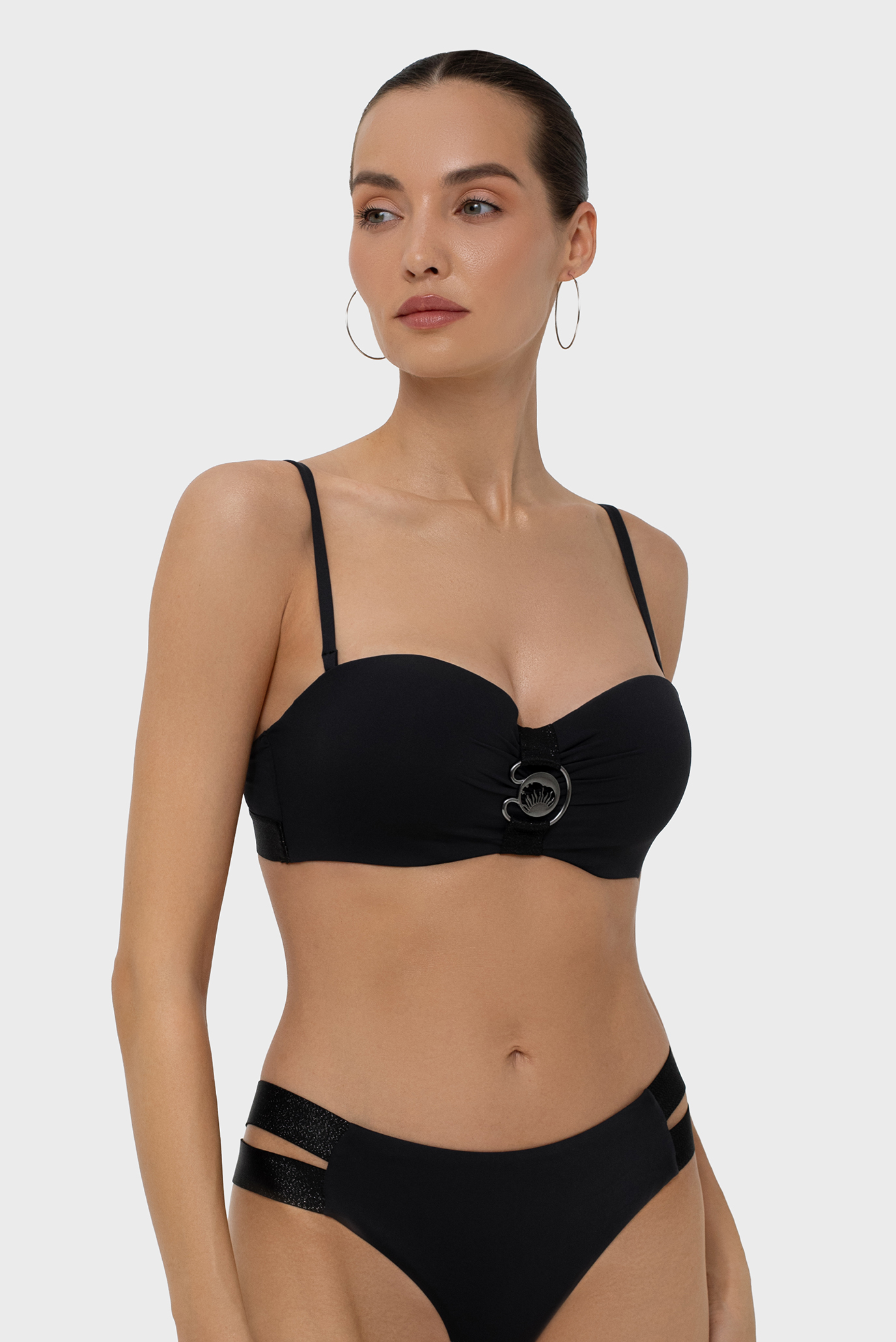Женский черный лиф от купальника Черный 38C MARC&ANDRE L2521-Y-962 Женский черный лиф от купальника Черный 38C MARC&ANDRE L2521-Y-962
