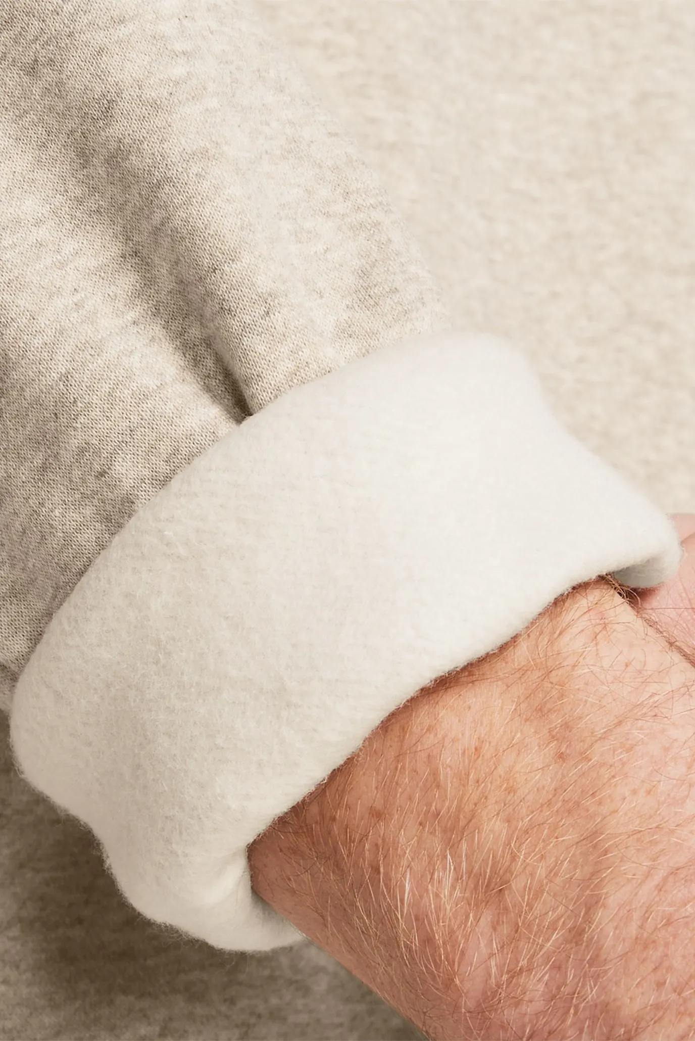 Чоловічий бежевий світшот UA Essential Fleece Crew-GRN 3