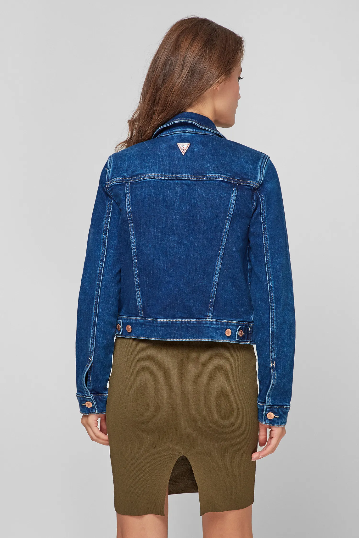 Женская темно-синяя джинсовая куртка 4