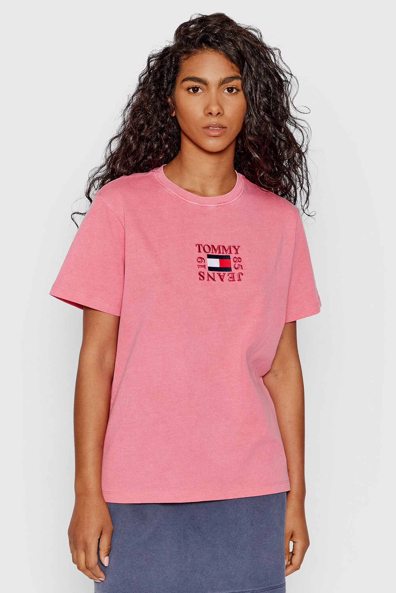 Женская розовая футболка TJW RLXD TIMELESS BOX SS 1