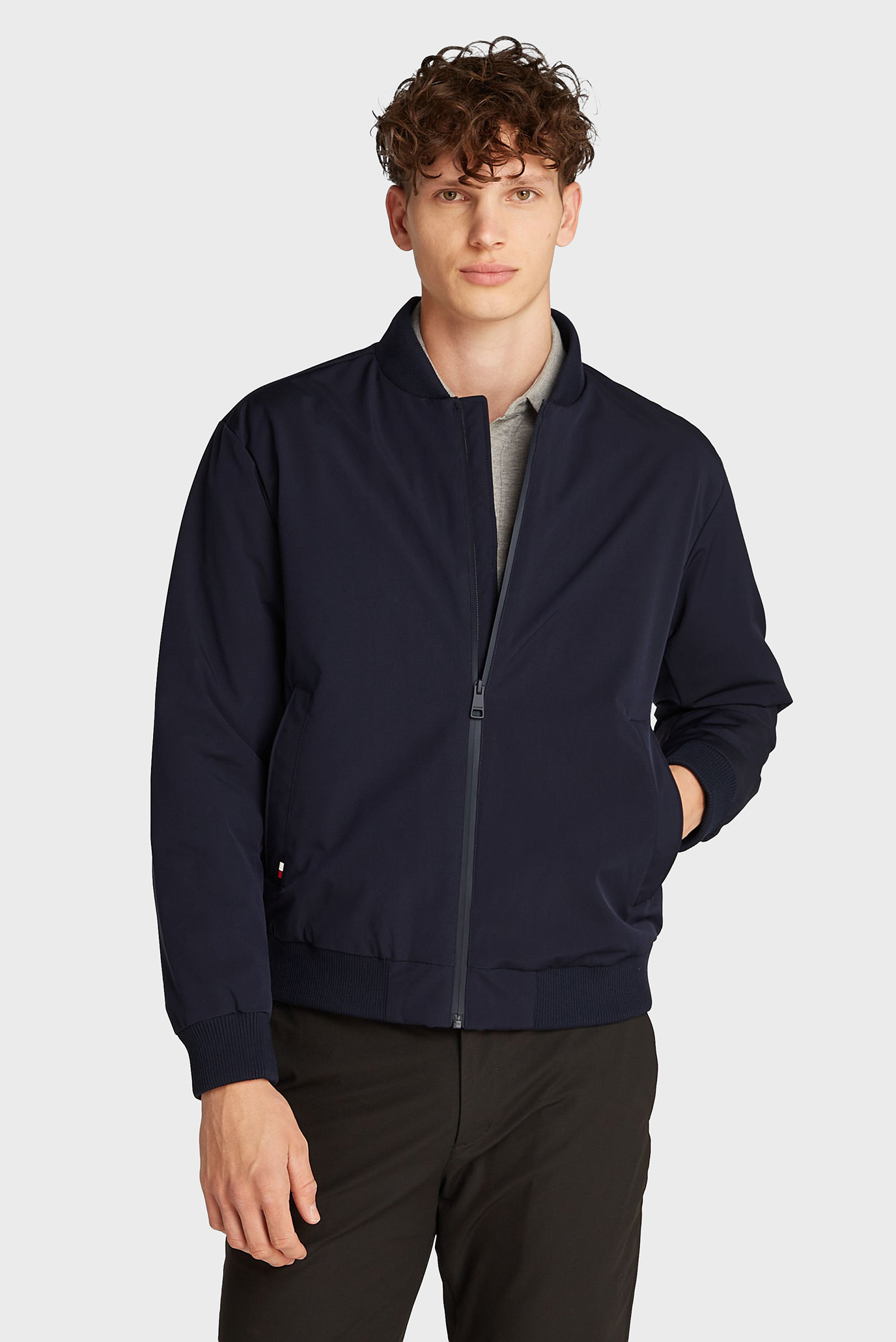 Мужской темно-синий бомбер PADDED BOMBER Синий XXL Tommy Hilfiger MW0MW37789 Мужской темно-синий бомбер PADDED BOMBER Синий XXL Tommy Hilfiger MW0MW37789