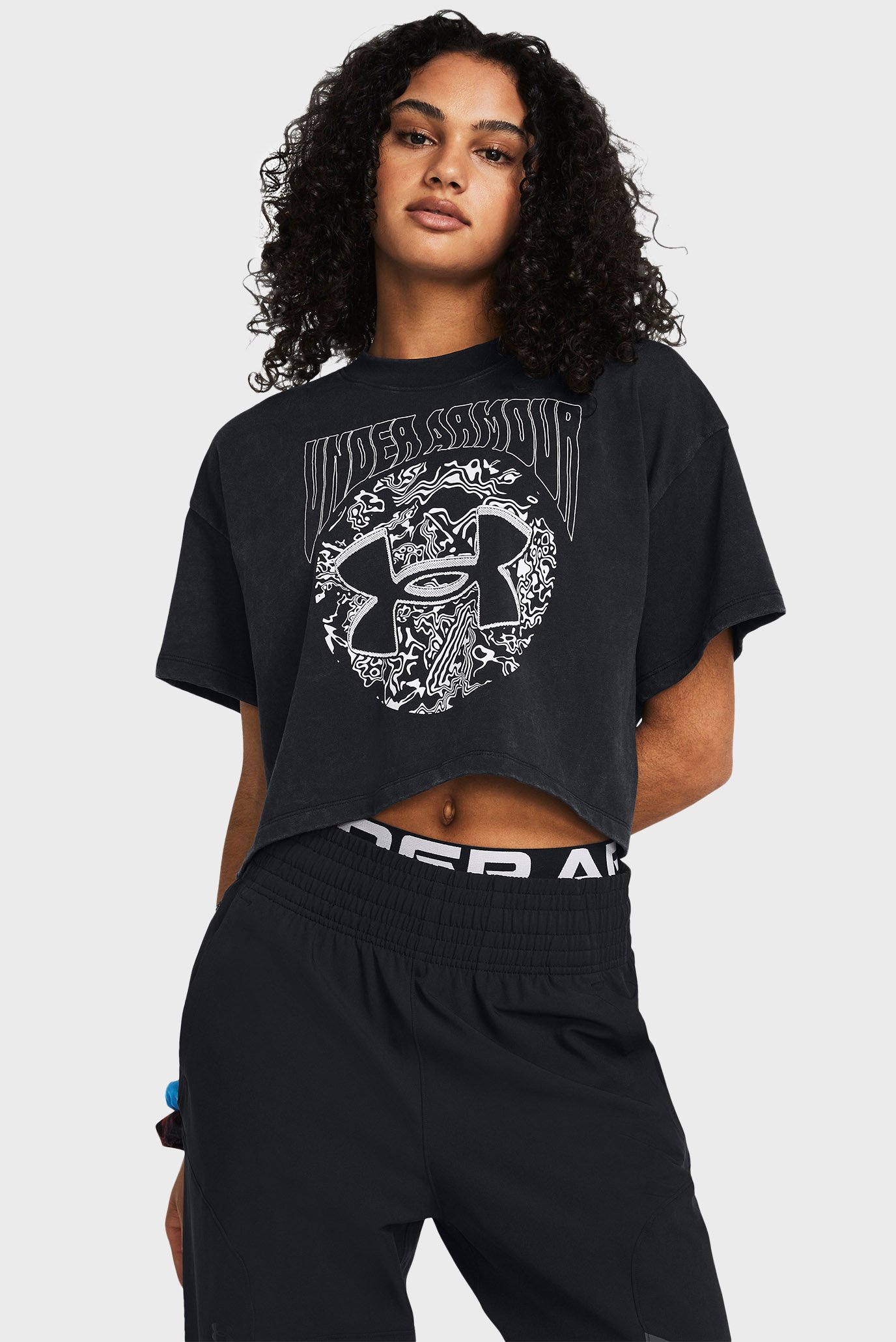 Женская черная футболка UA HW Dusk to Dawn Crop SS Черный XL Under Armour 1383048-001 Женская черная футболка UA HW Dusk to Dawn Crop SS Черный XL Under Armour 1383048-001