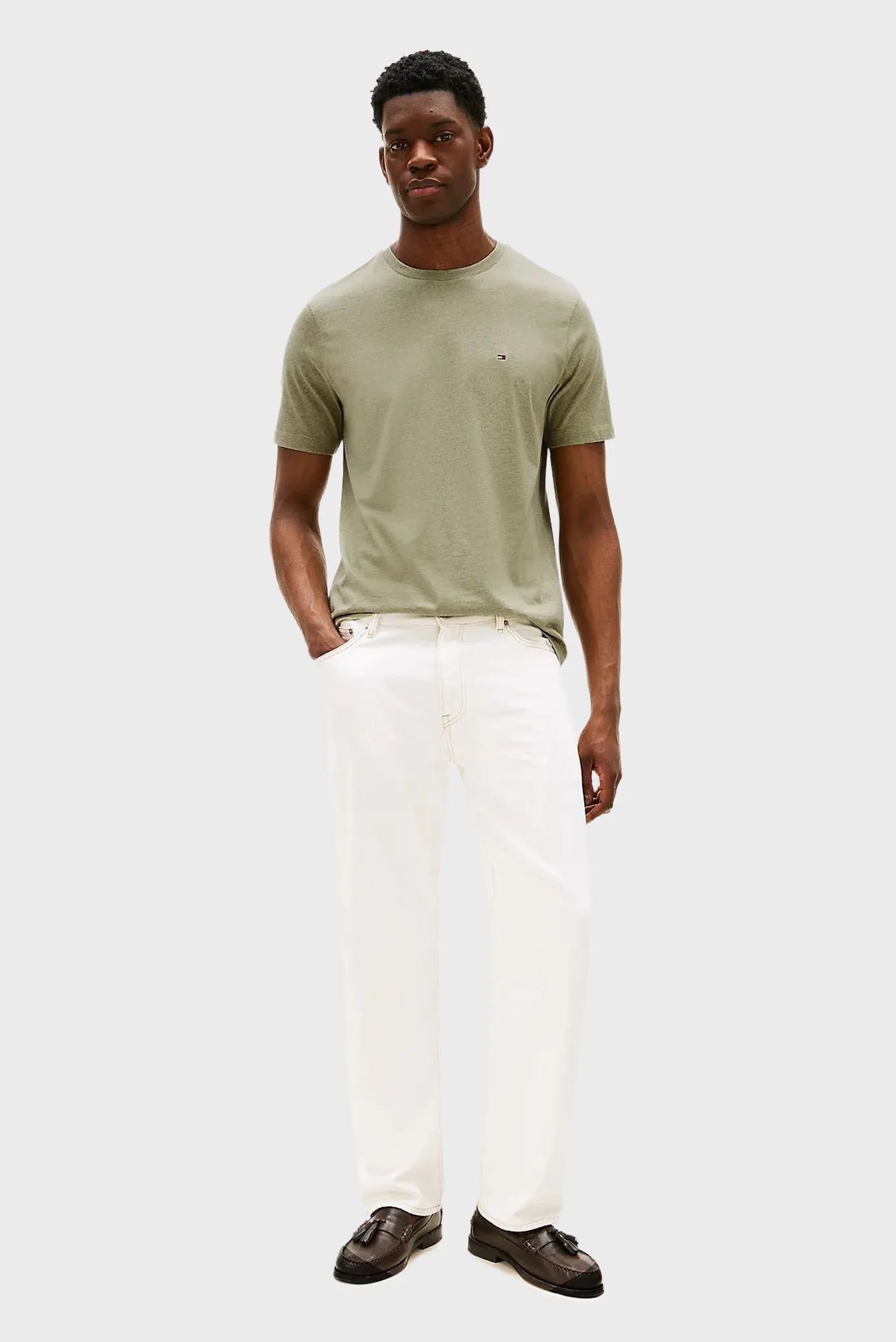 Чоловіча зелена футболка ESSENTIAL REG 2