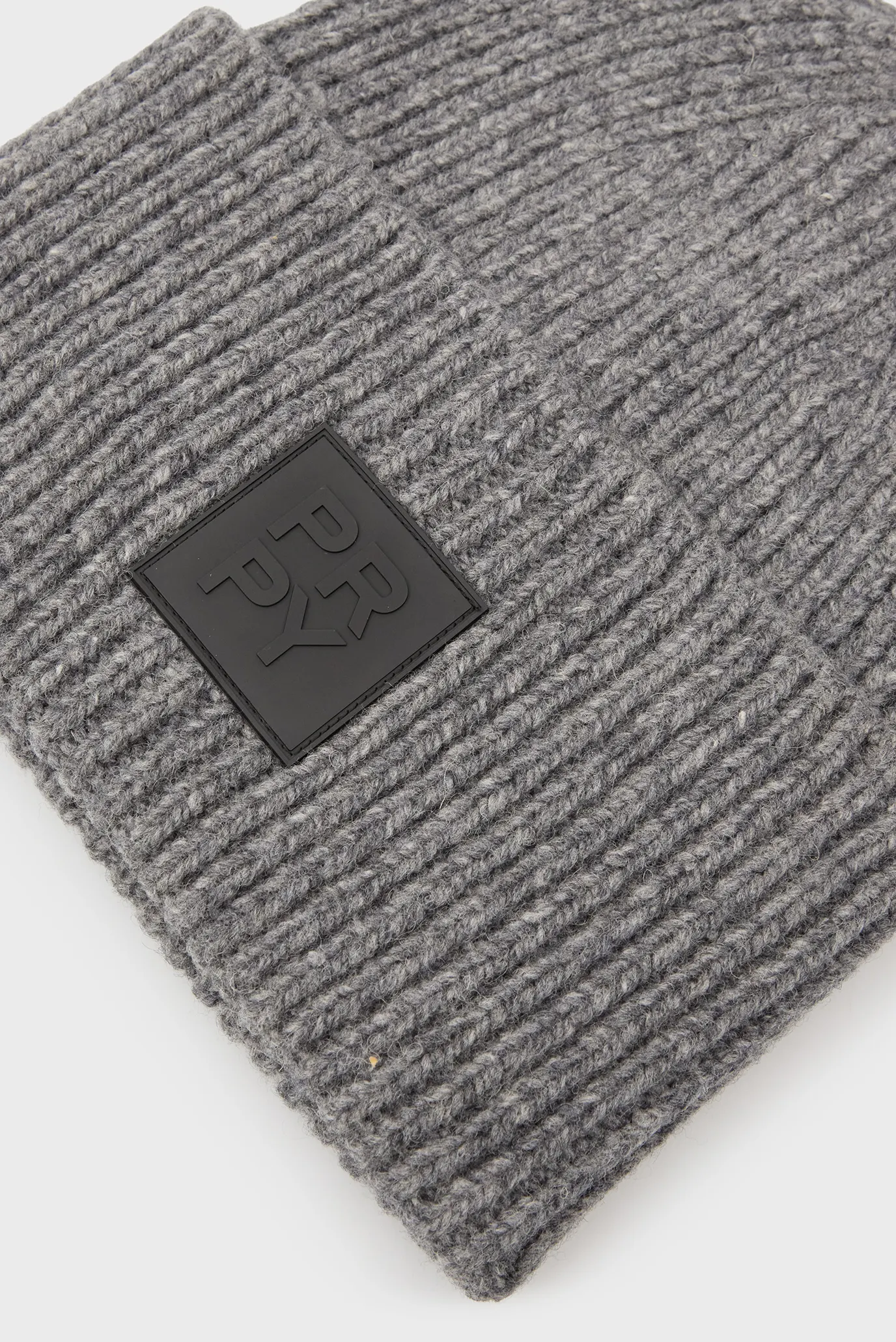 Жіноча сіра вовняна шапка Marla 4