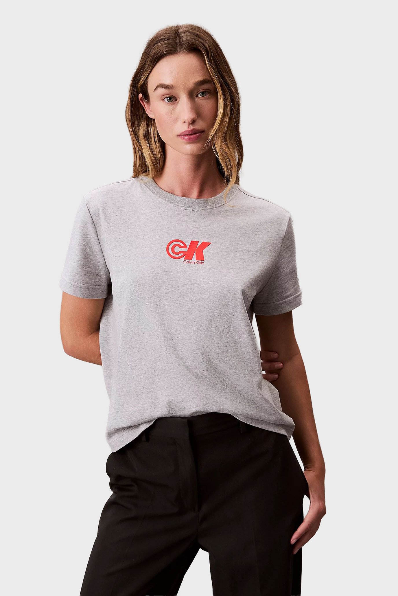 Женская серая футболка Серый S Calvin Klein Jeans LV047C839G Женская серая футболка Серый S Calvin Klein Jeans LV047C839G