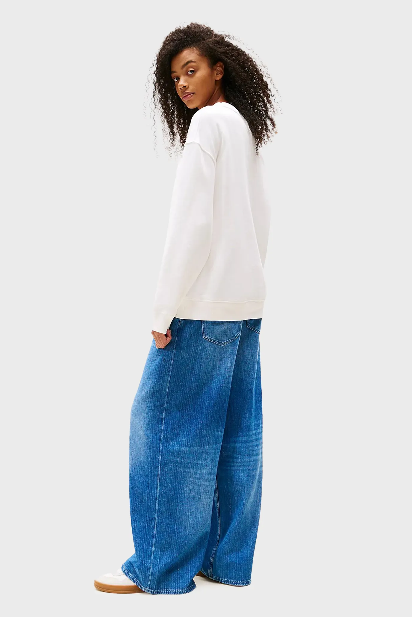 Жіночий білий світшот RLX GRADIENT FLAG CREW 3