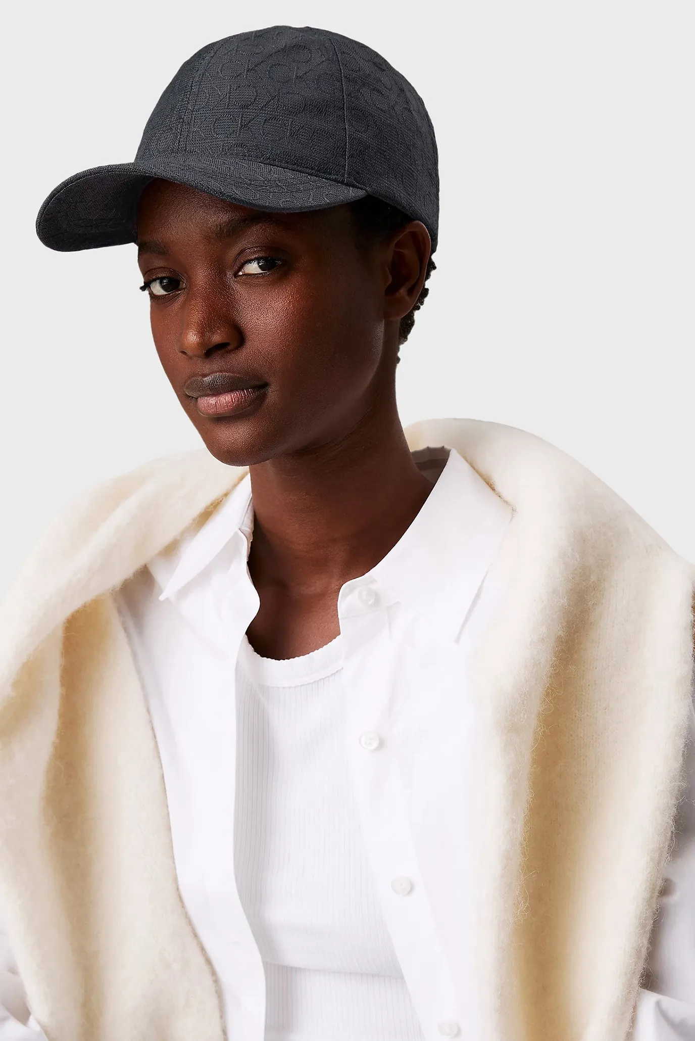 Жіноча чорна кепка з візерунком MONOGRAM JACQUARD CAP 2