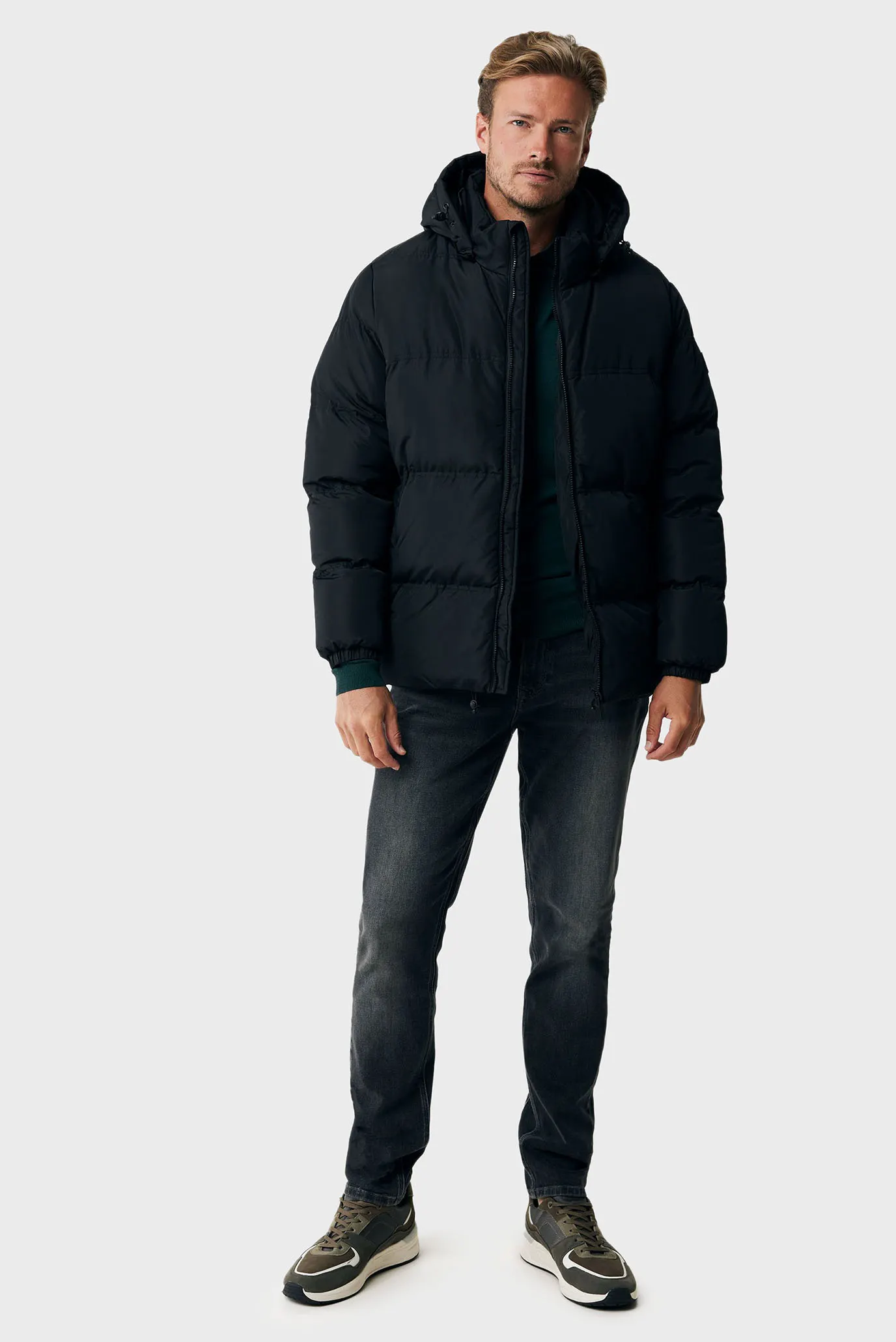 Чоловіча чорна куртка Mexx MF006804543M — MD-Fashion