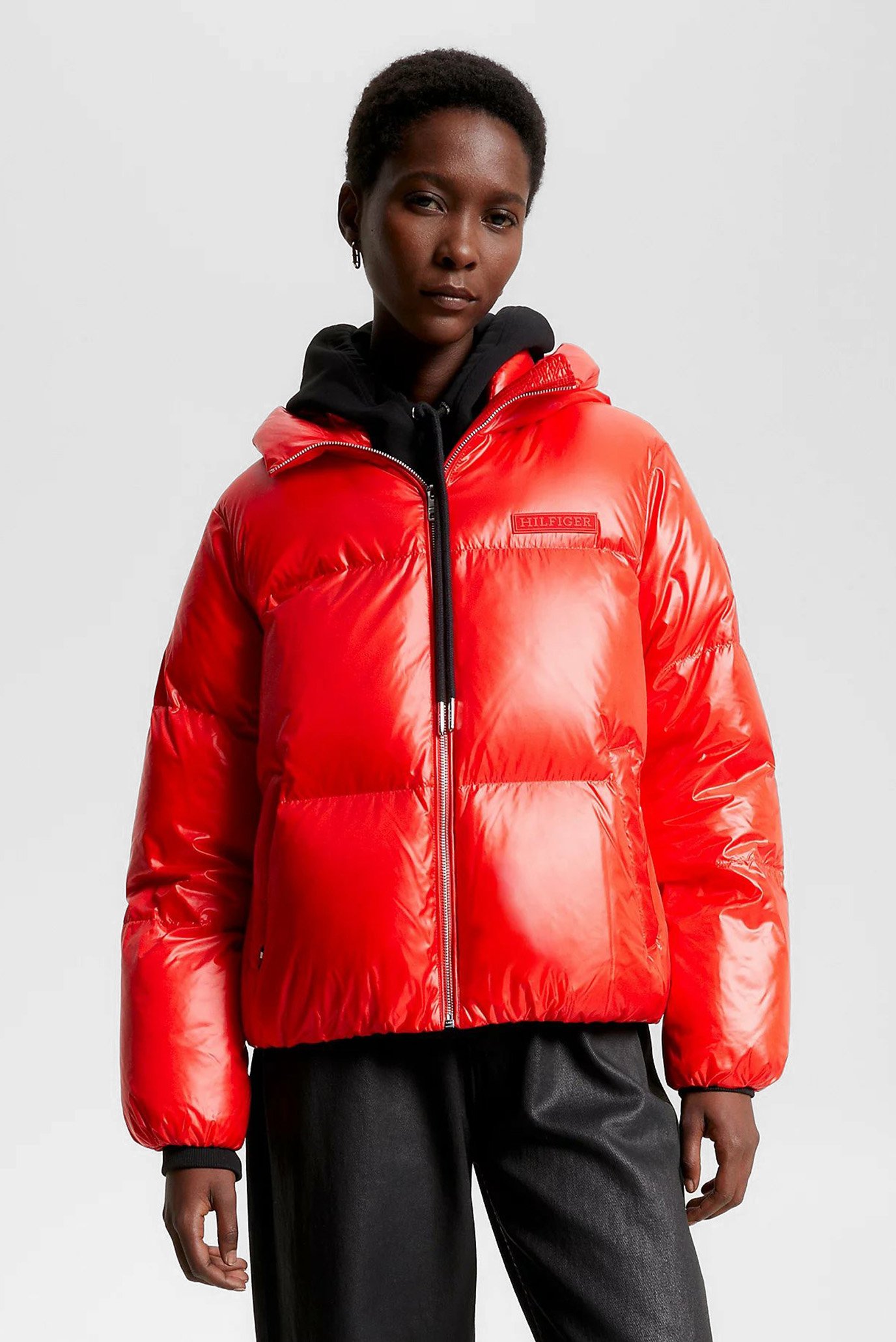 Женский красный пуховик NEW YORK GLOSS PUFFER JACKET 1