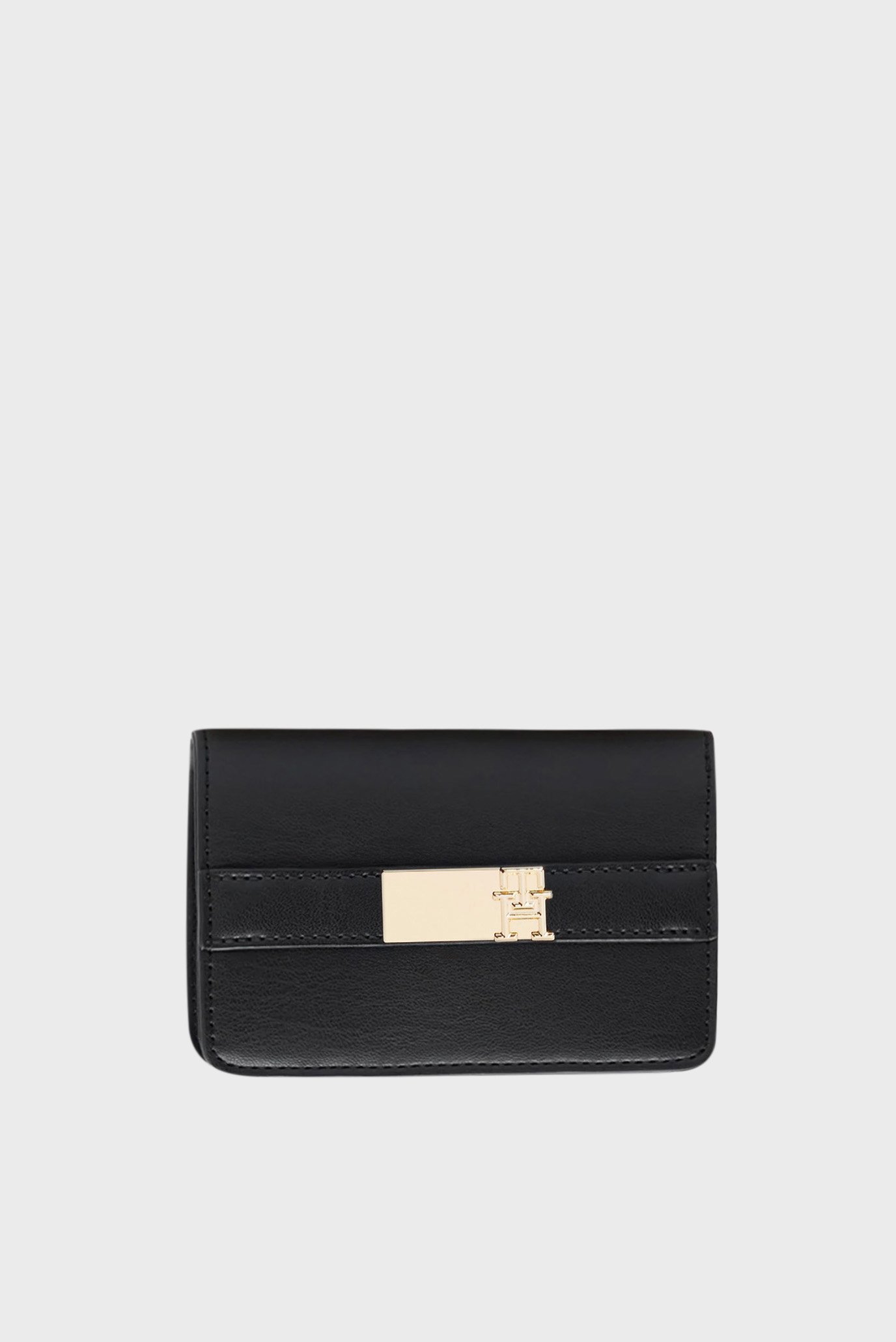 Женский черный кошелек TH HERITAGE SLIM MED WALLET Черный ONESIZE Tommy Hilfiger AW0AW16916 Женский черный кошелек TH HERITAGE SLIM MED WALLET Черный ONESIZE Tommy Hilfiger AW0AW16916