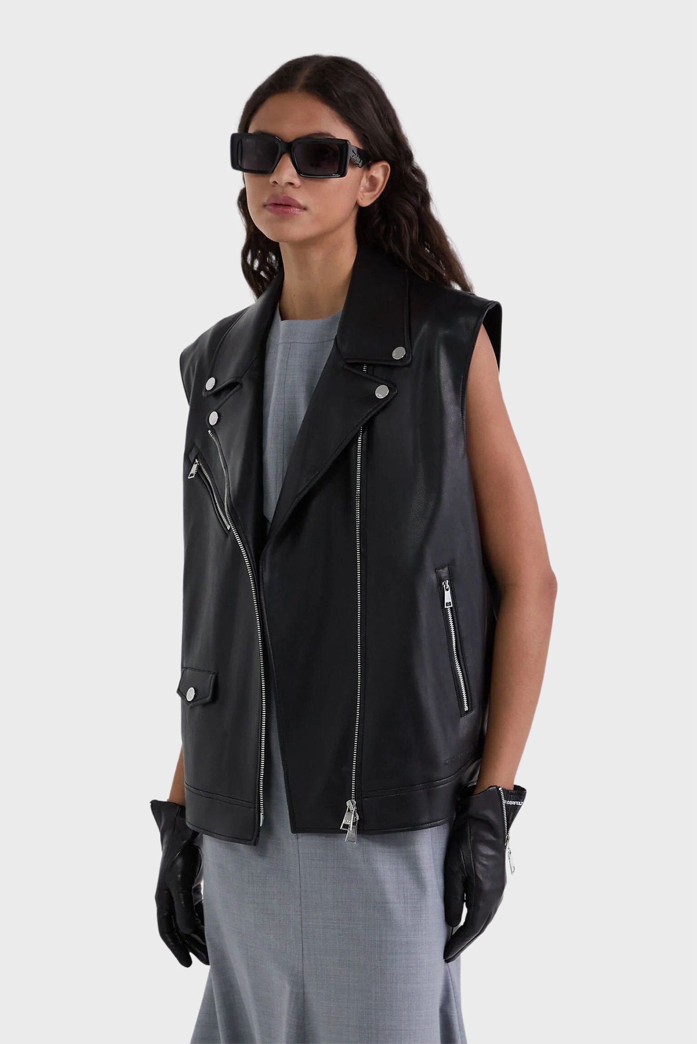 Женский черный жилет Biker Gilet Черный 44 Karl Lagerfeld A3W14061 Женский черный жилет Biker Gilet Черный 44 Karl Lagerfeld A3W14061