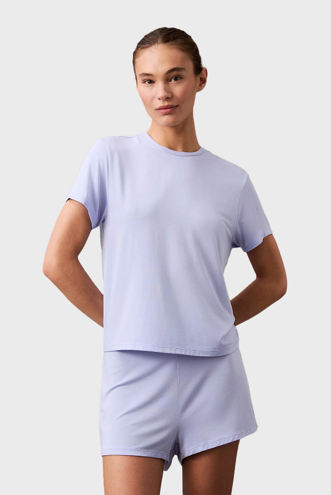 Женская сиреневая футболка MODAL SS RELAXED Сиреневый L Calvin Klein LV00QS7435 Женская сиреневая футболка MODAL SS RELAXED Сиреневый L Calvin Klein LV00QS7435