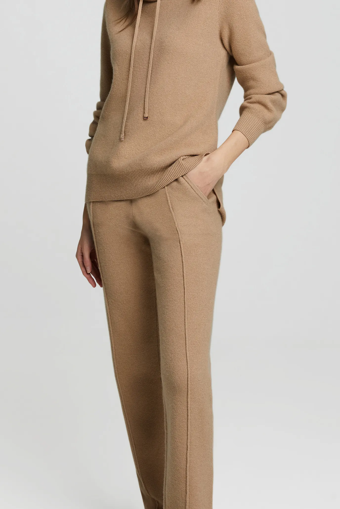 Женские бежевые кашемировые брюки 2
