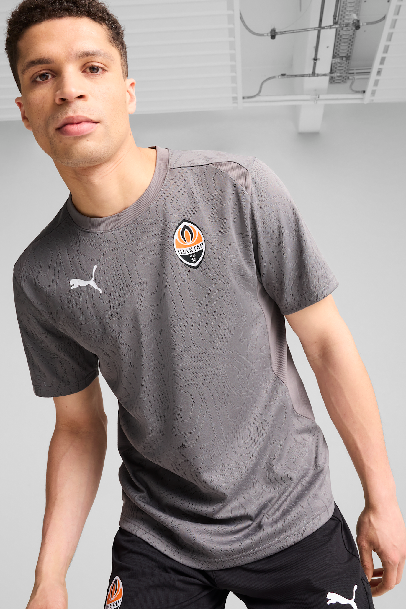 Чоловіча сіра футболка FC Shakhtar Donetsk Training Jersey Men 1