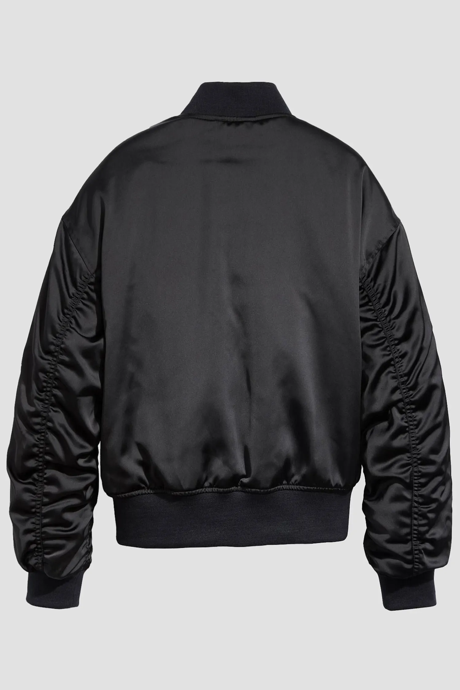 Жіночий чорний бомбер 6