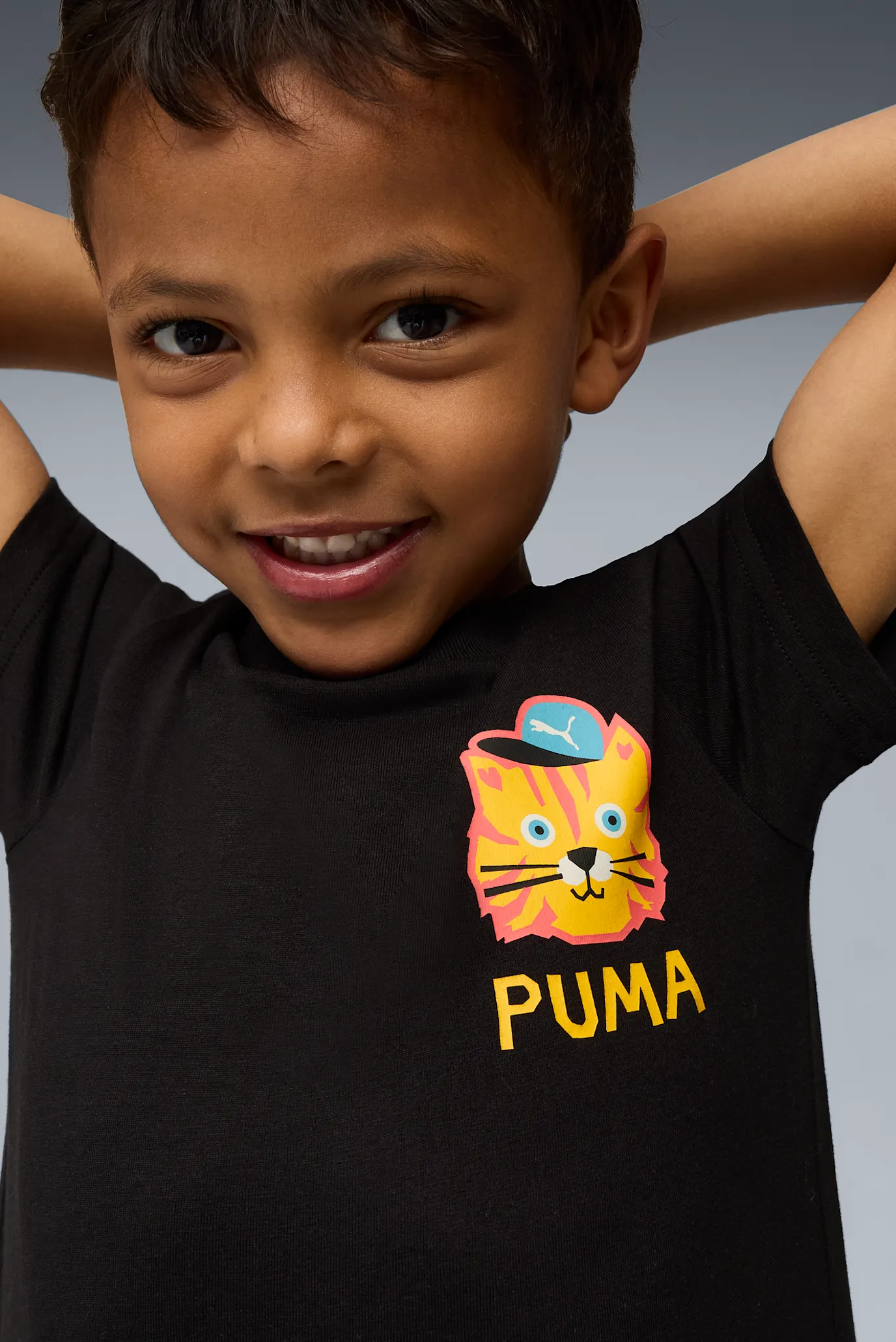 Дитяча чорна футболка Moody Cat Graphic Tee I Kids 2