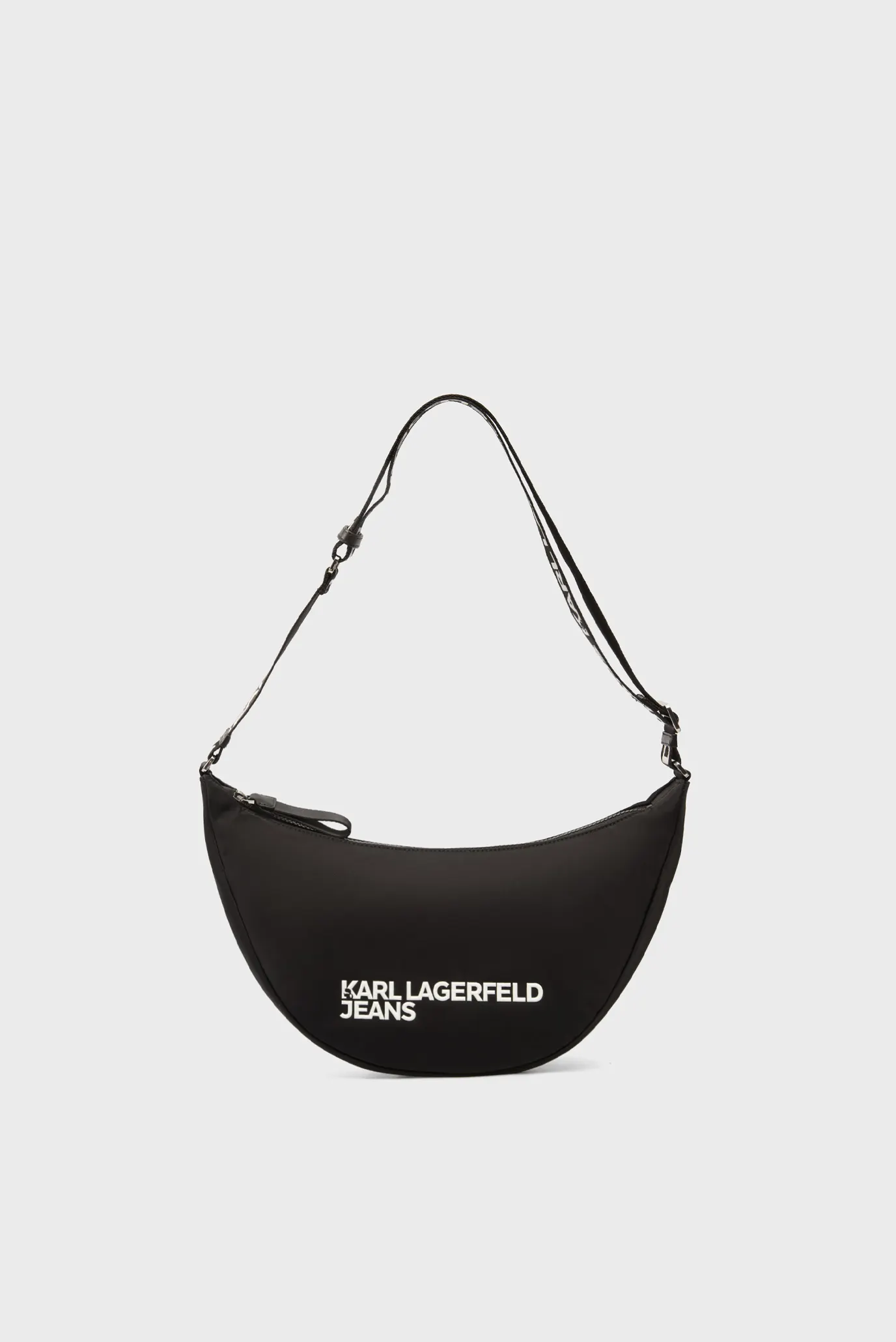 Жіноча чорна сумка essential 1