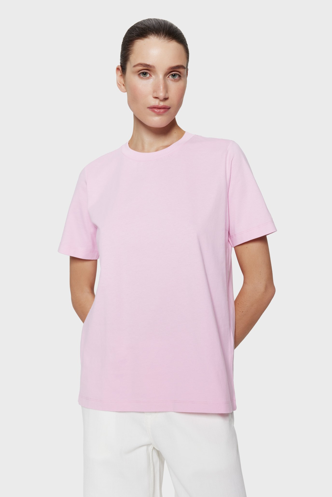 Жіноча рожева футболка 1