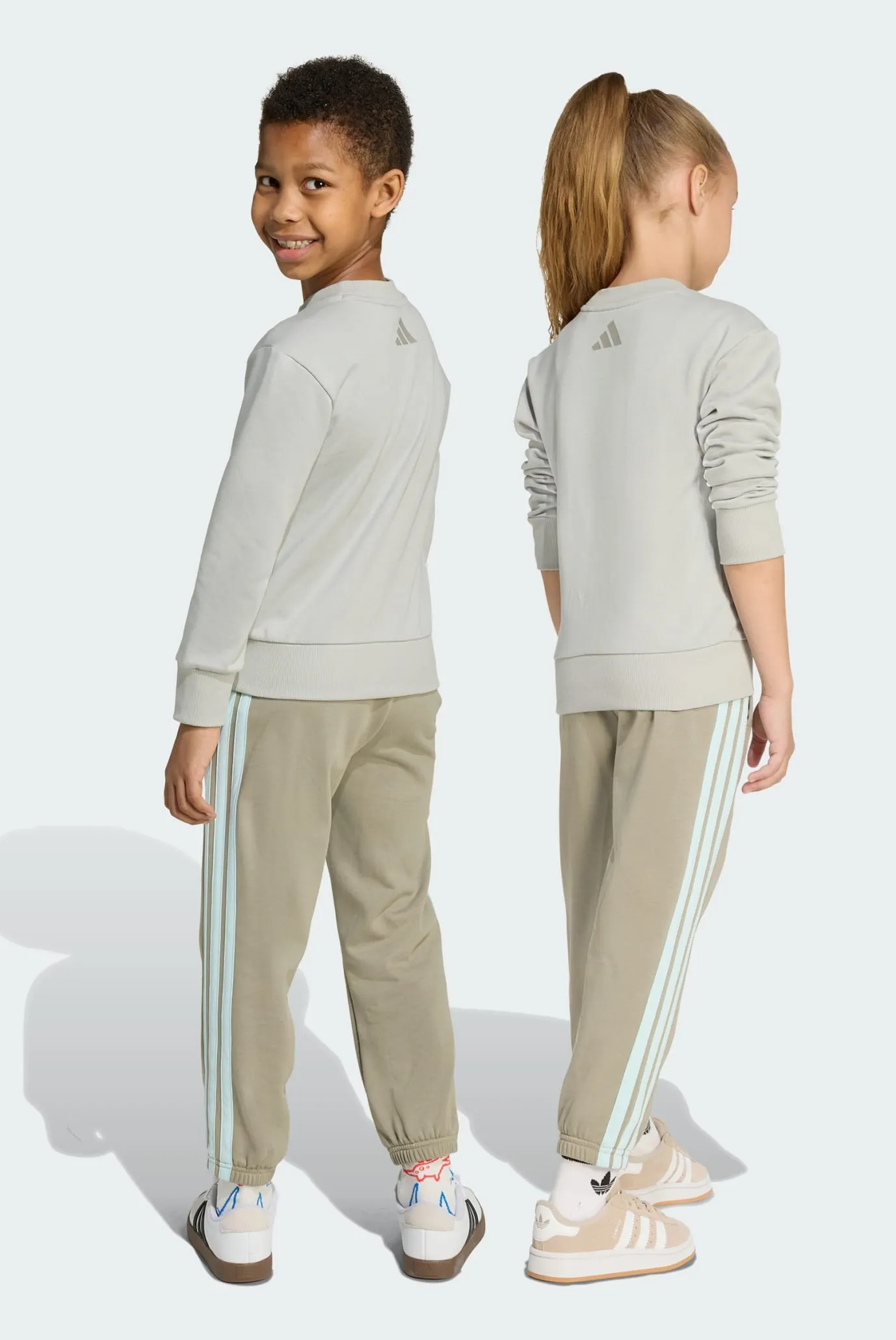 Детский спортивный костюм (свитшот, брюки) Seasonal Essentials Adiraptor Fleece Little Kids 3