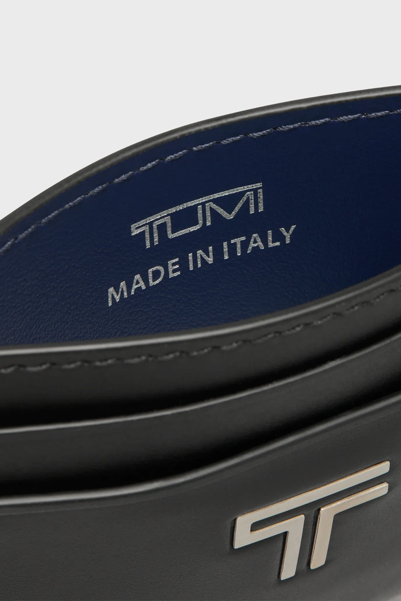 Черный кожаный кардхолдер TURIN 3