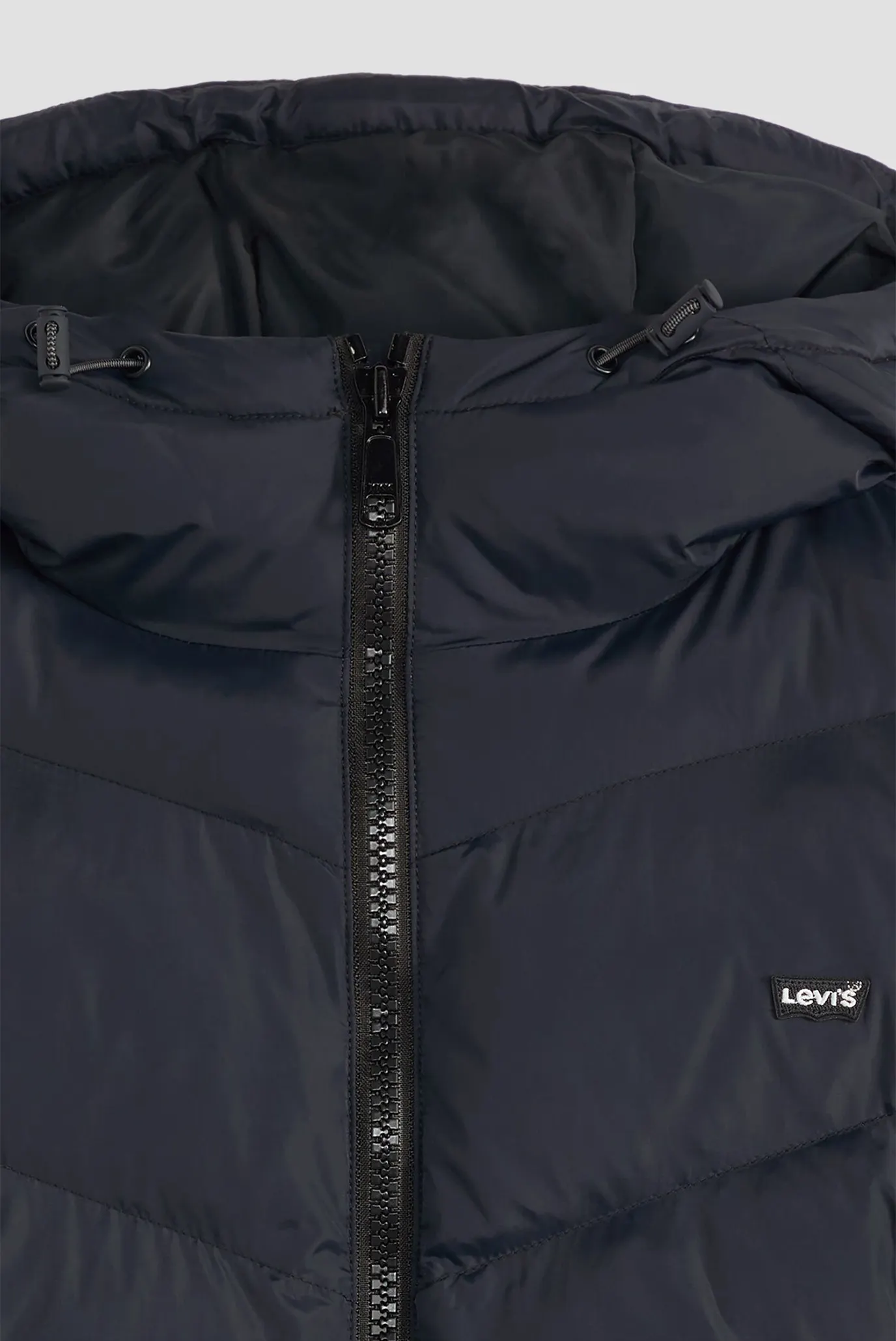 Жіноча чорна куртка 5