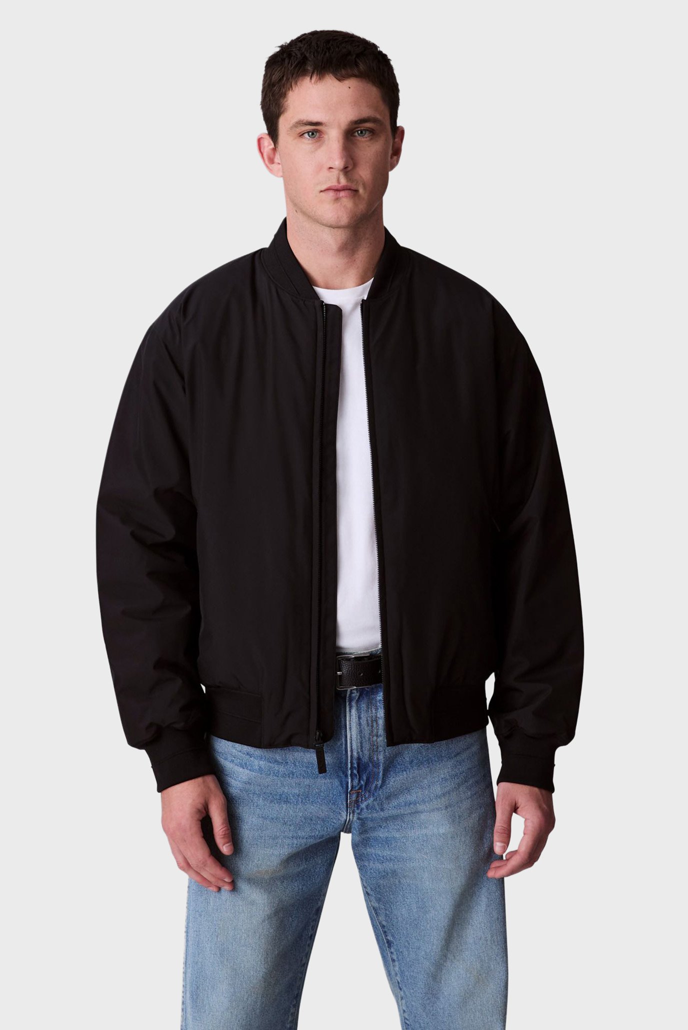 Мужская черная куртка LS SPORTSWEAR HERO Черный L Calvin Klein LV04LC513G Мужская черная куртка LS SPORTSWEAR HERO Черный L Calvin Klein LV04LC513G