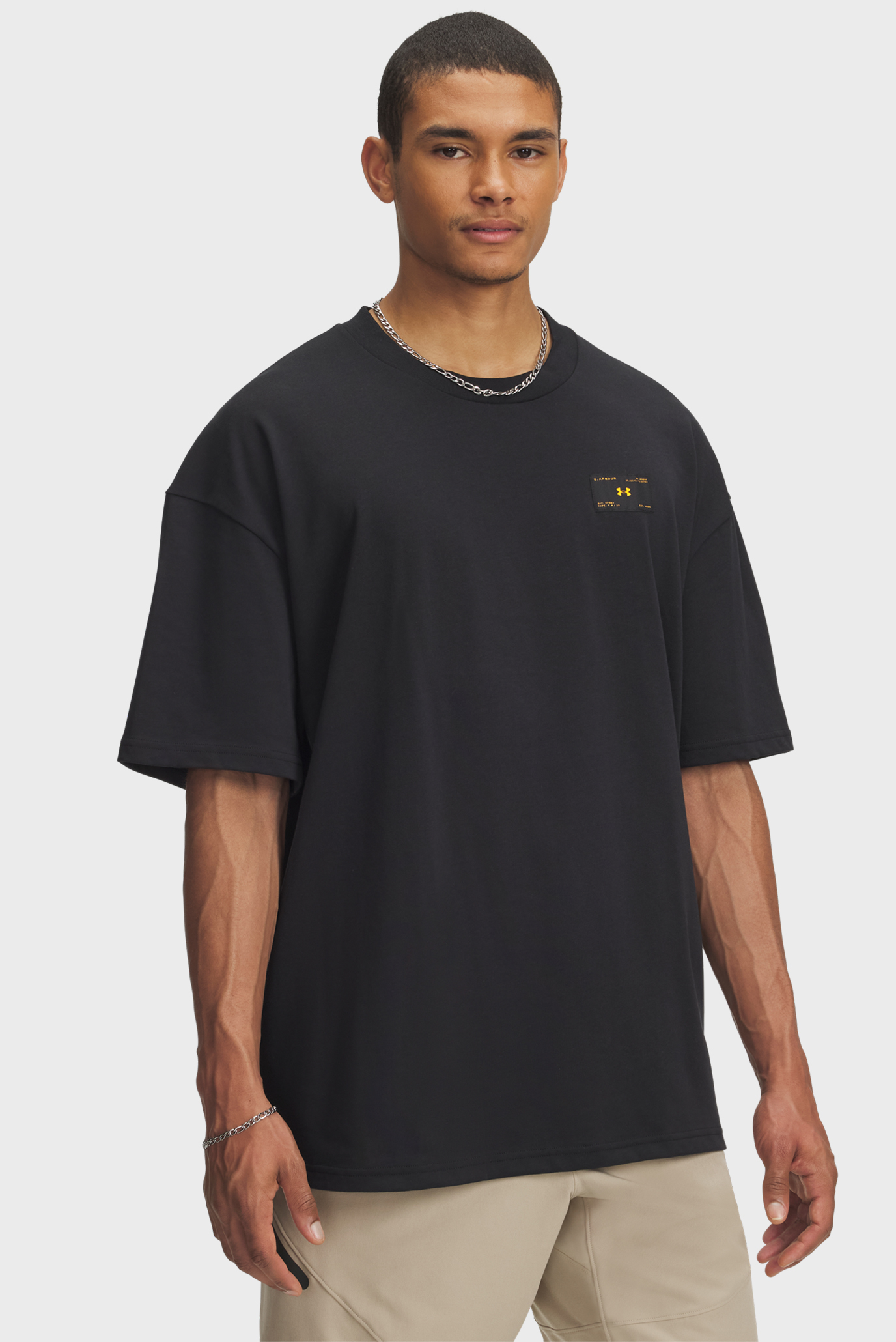 Мужская черная футболка UA HWT WOVEN LABEL SS Черный XXL Under Armour 6005668-001 Мужская черная футболка UA HWT WOVEN LABEL SS Черный XXL Under Armour 6005668-001