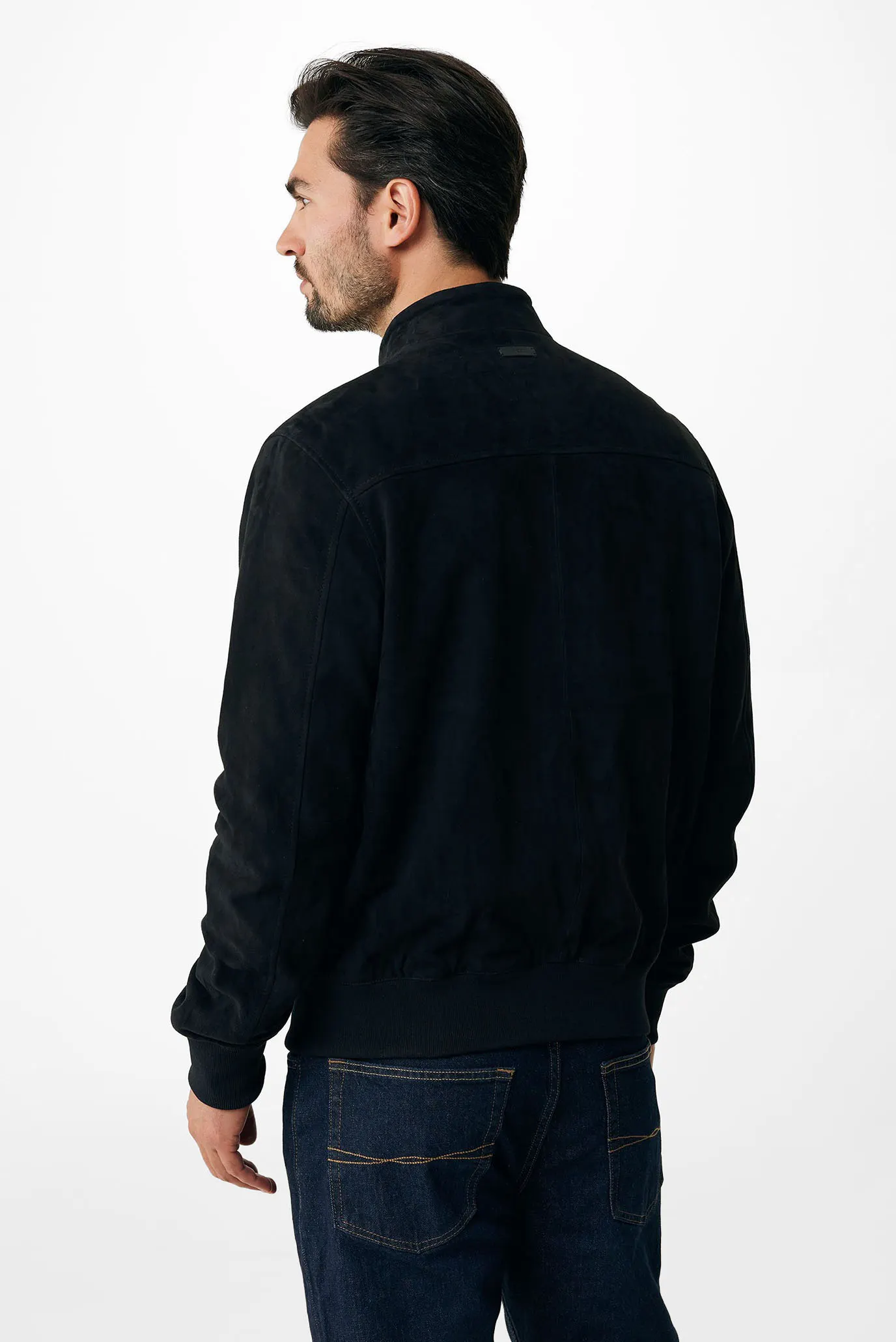 Чоловіча чорна замшева куртка 2