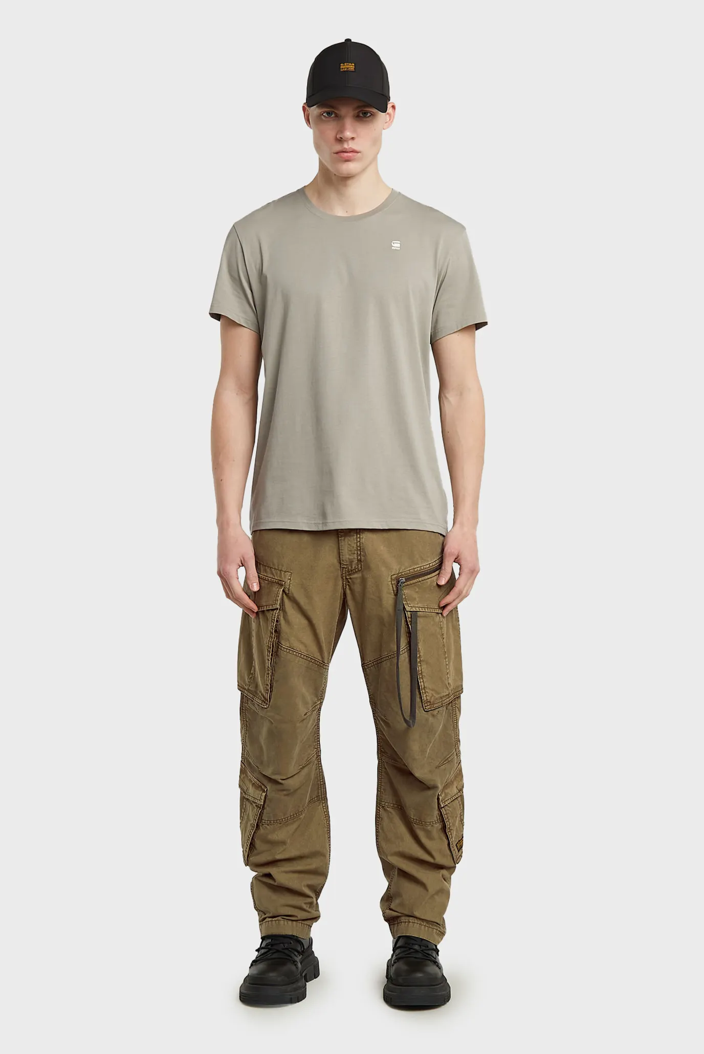 Чоловіча сіра футболка Base 2