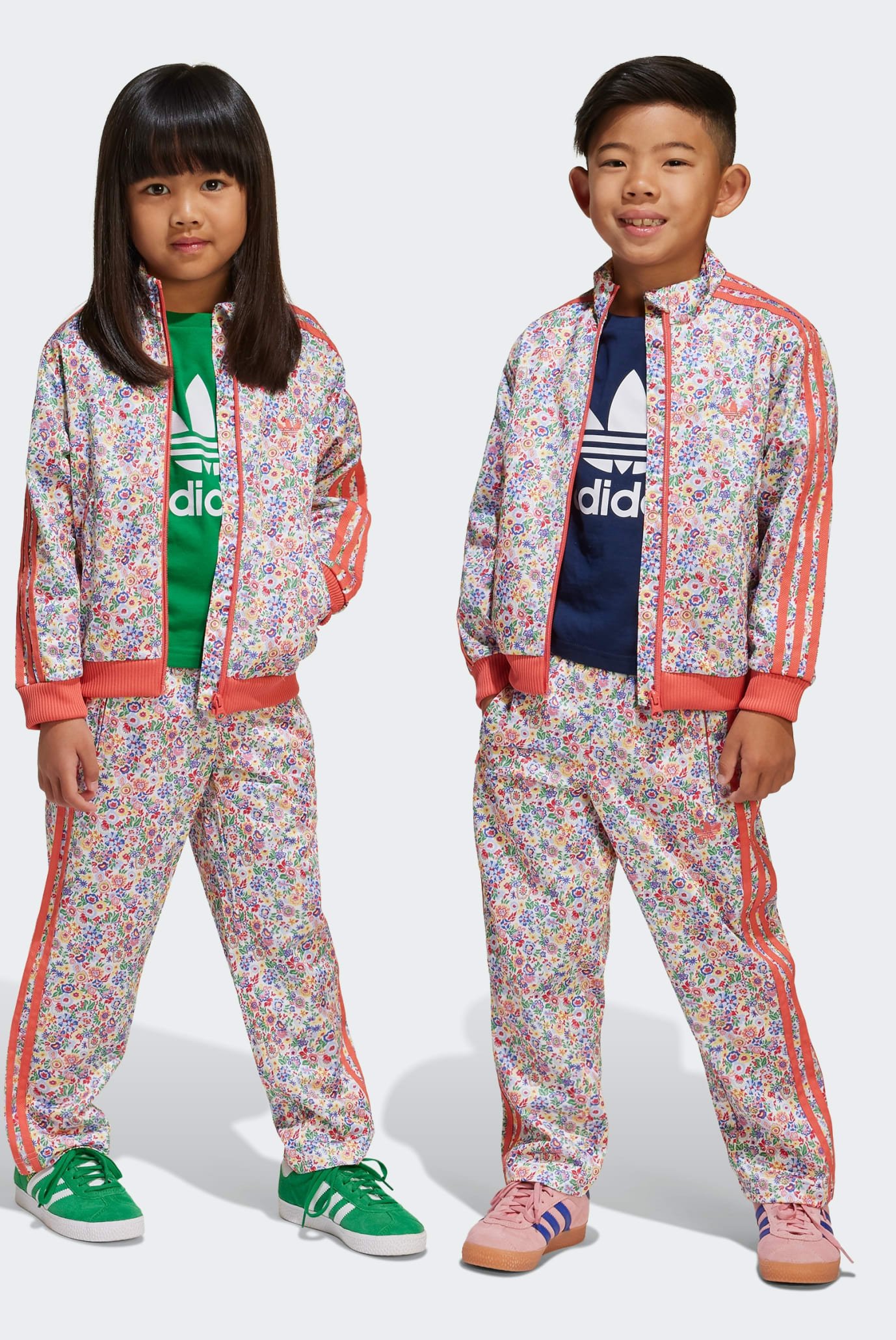 Детский спортивный костюм с узором adidas Originals x Liberty London Firebird Kids 1