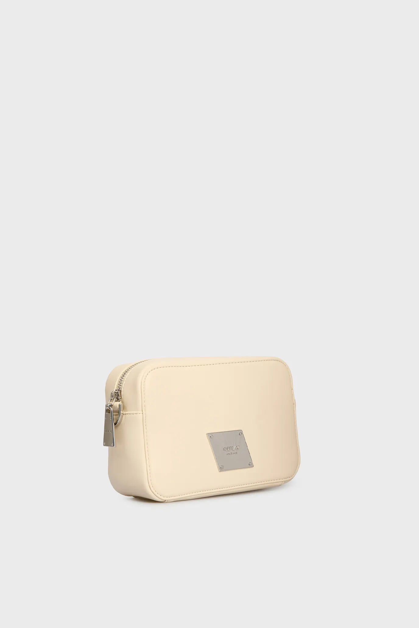 Женская белая сумка 3