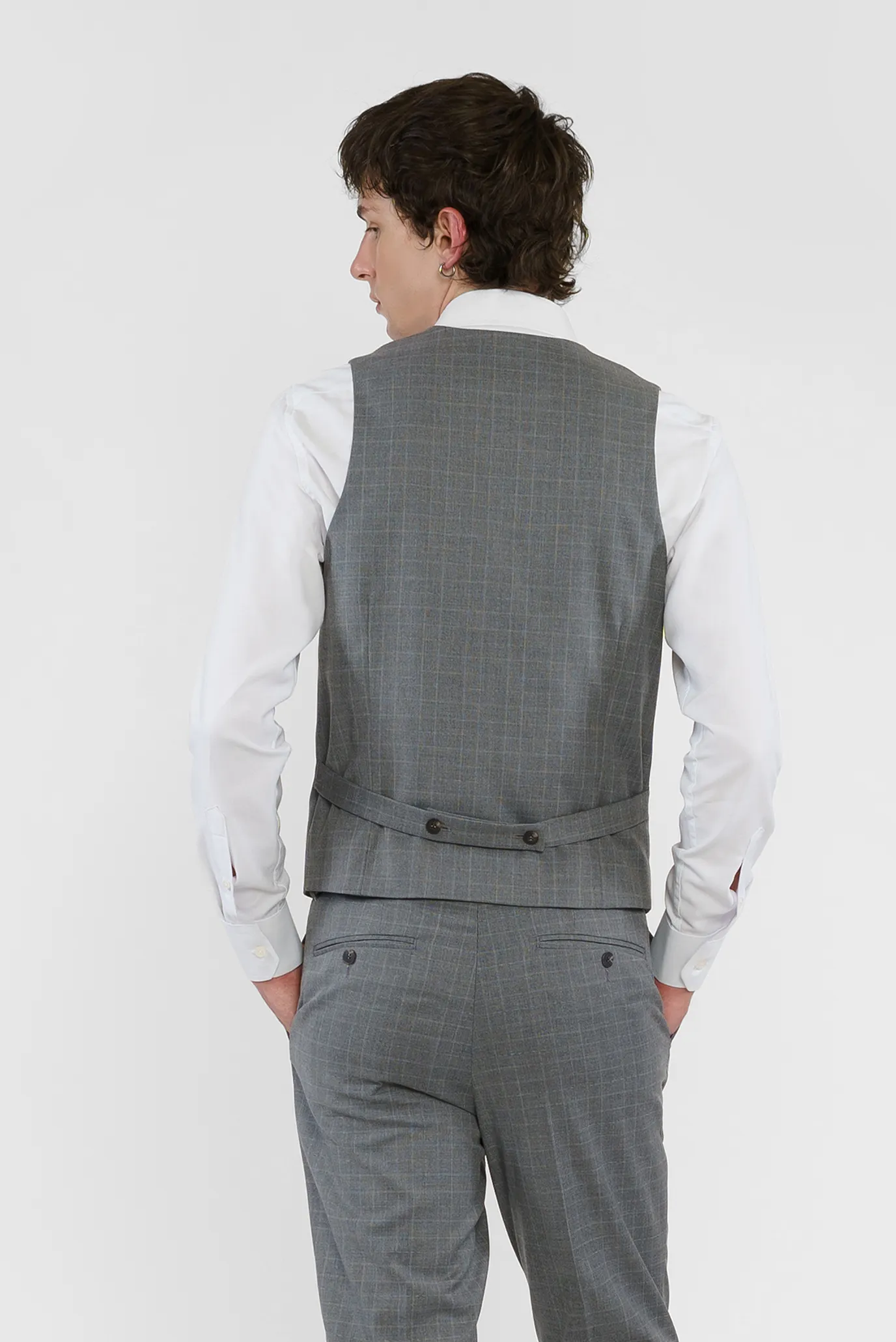 Чоловічий сірий картатий жилет 3