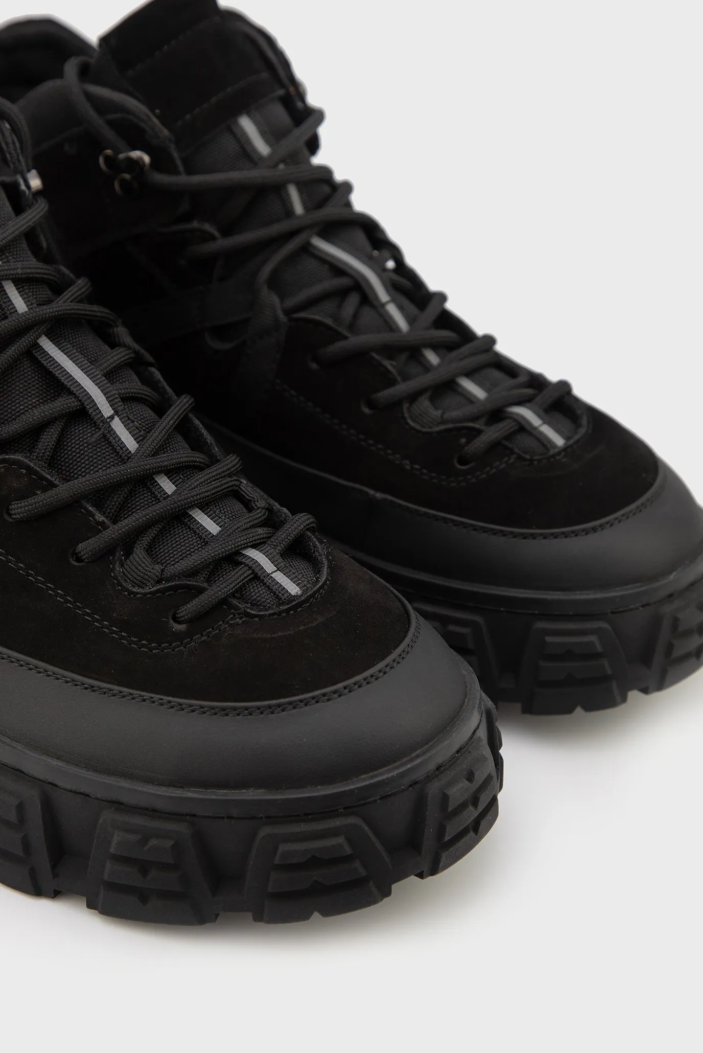 Мужские черные нубуковые хайтопы 2