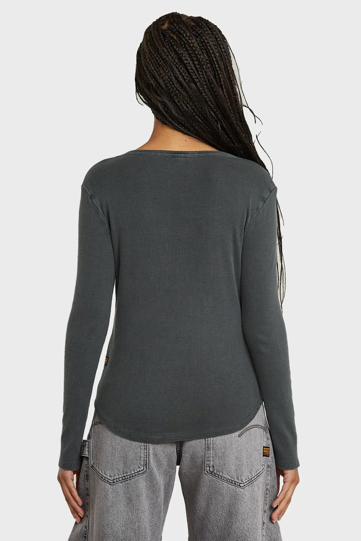 Жіночий сірий пуловер Deep 3