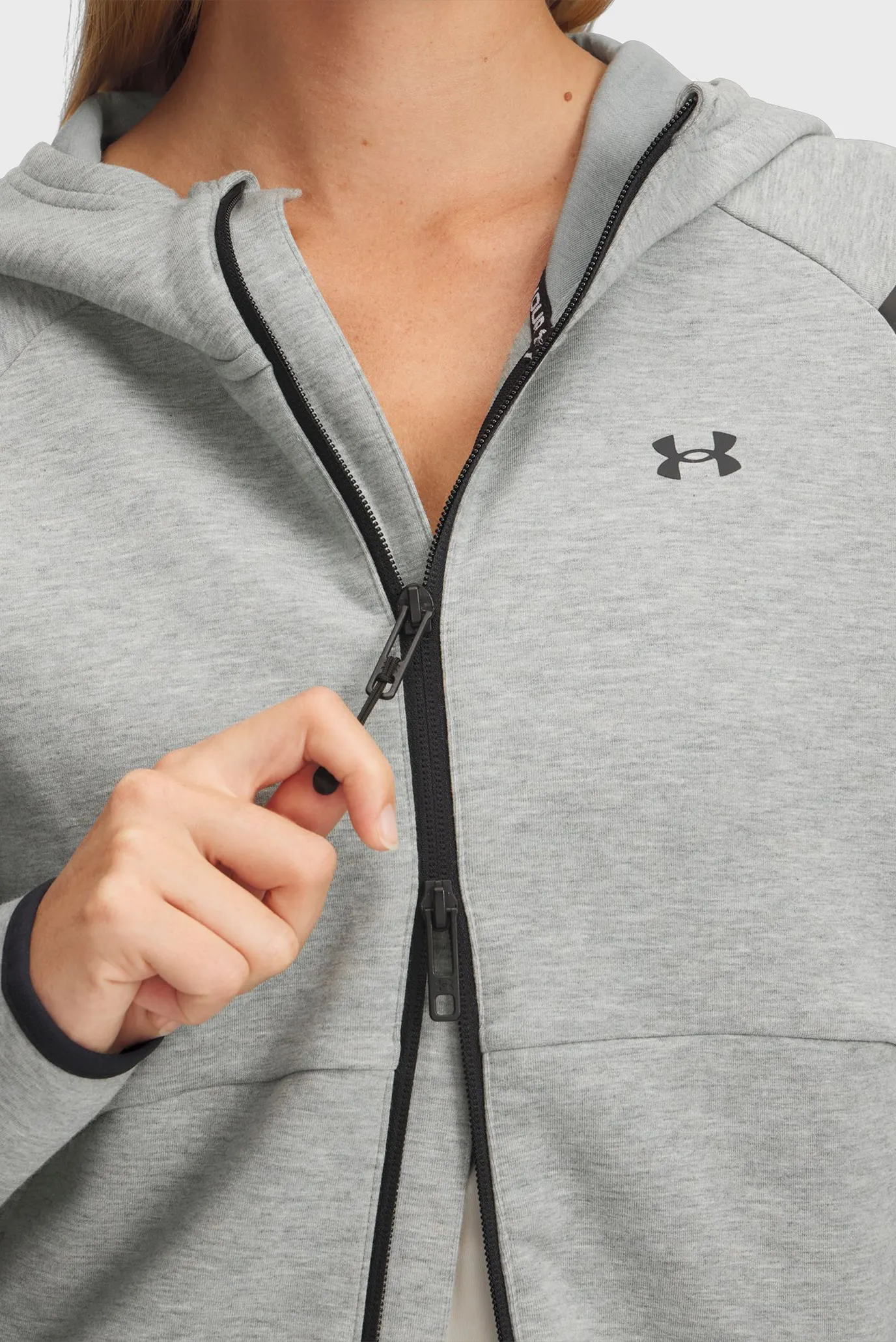 Жіноче сіре худі Unstoppable Flc FZ 2