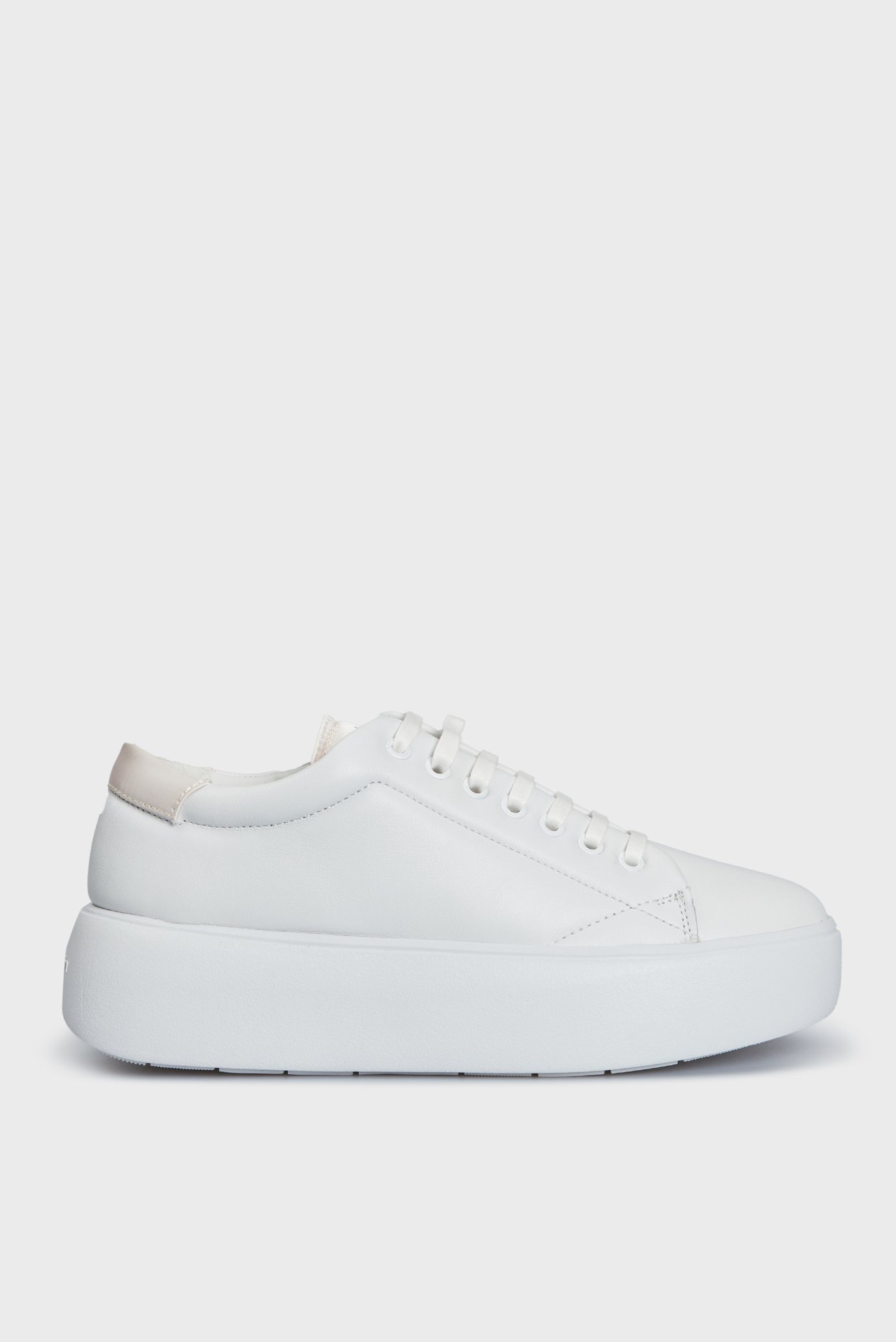 Женские белые кожаные сникерcы BUBBLE CUPSOLE LACE UP Белый 40 Calvin Klein HW0HW01778 Женские белые кожаные сникерcы BUBBLE CUPSOLE LACE UP Белый 40 Calvin Klein HW0HW01778