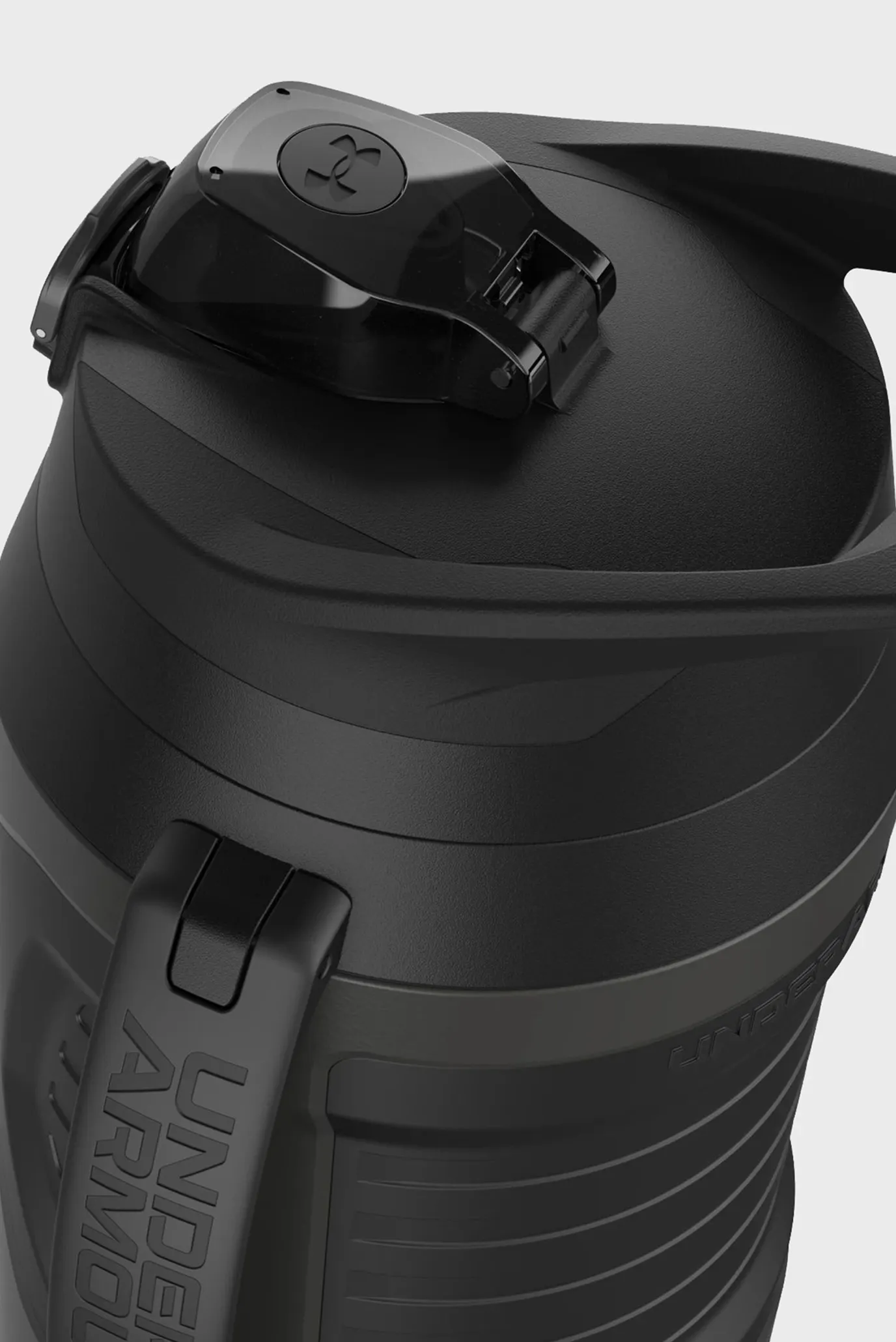 Чорна пляшка для води UA 64oz Playmaker Jug Black/Black OSFA 2