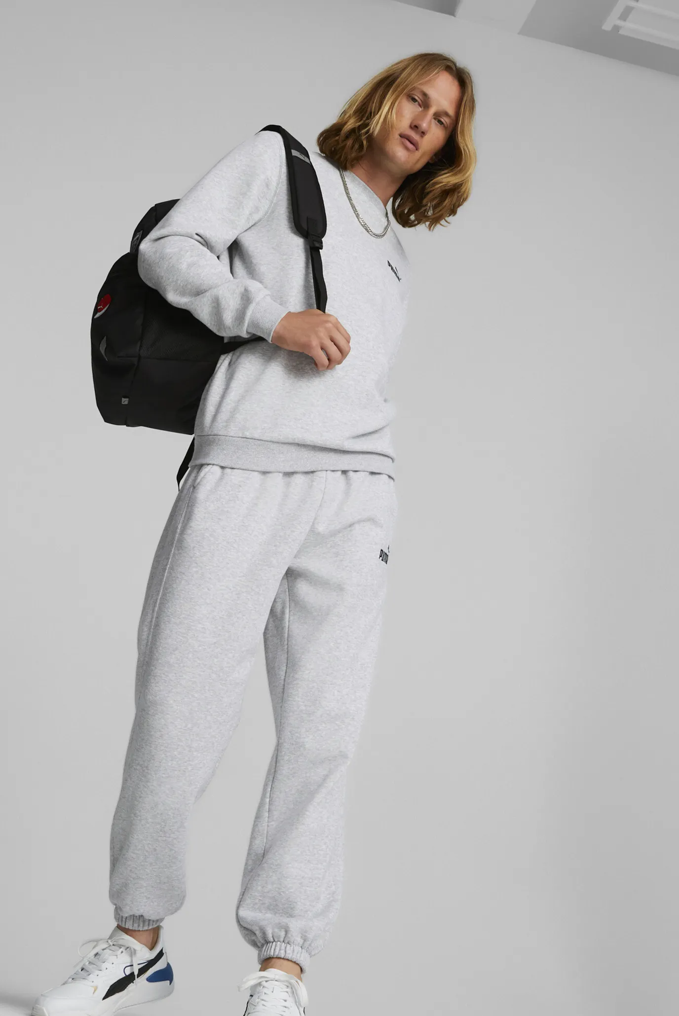 Спортивний костюм Feel Good Tracksuit Men PUMA 670032 — MD-Fashion