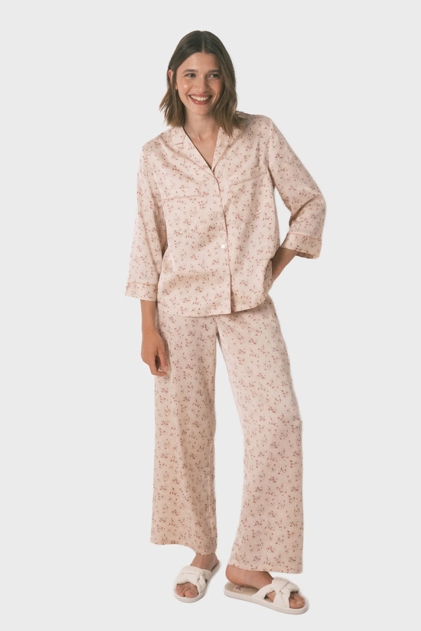 Жіноча пудрова піжама з візерунком (сорочка, брюки) 1