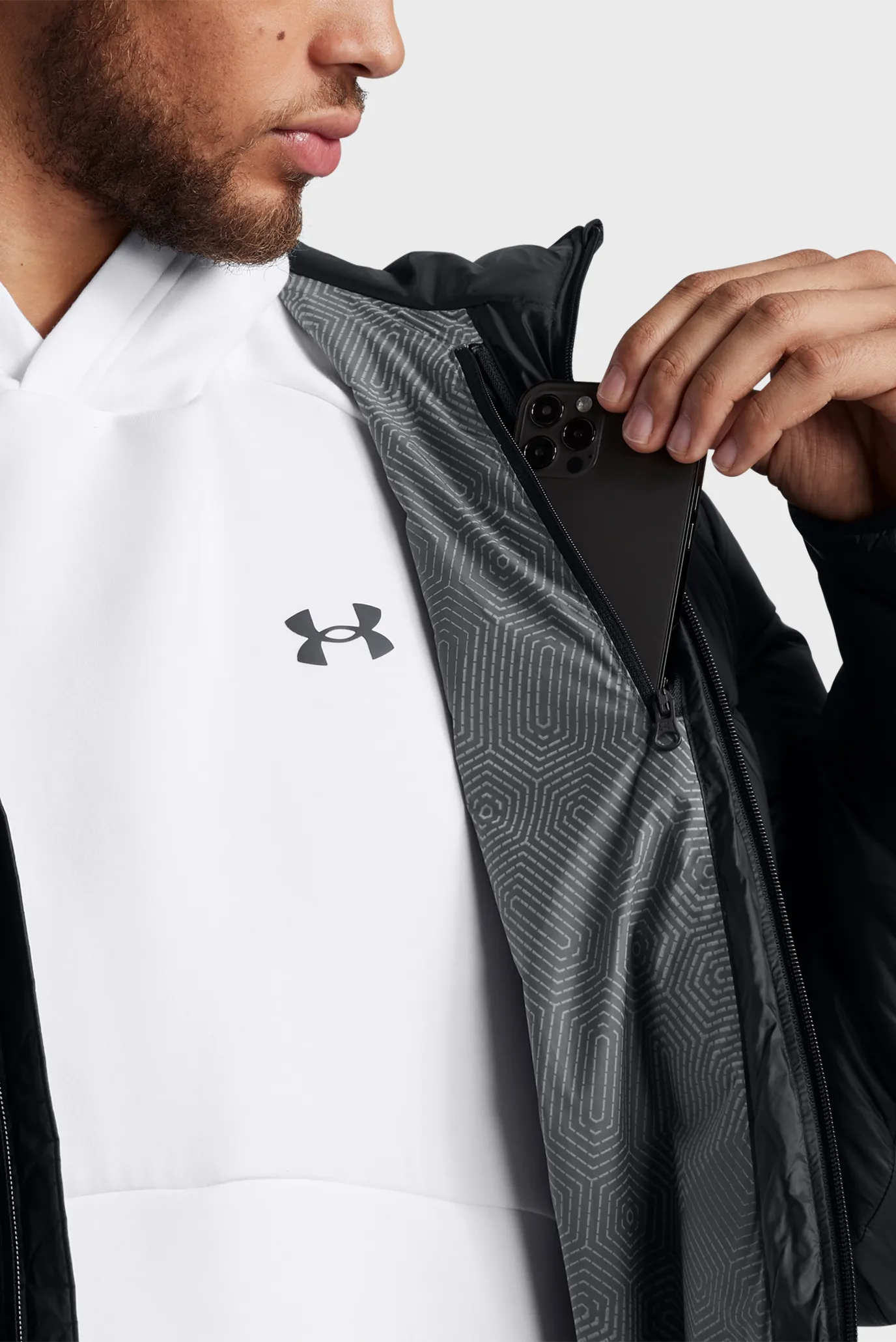 Чоловічий чорний пуховик LEGEND DOWN PARKA 3