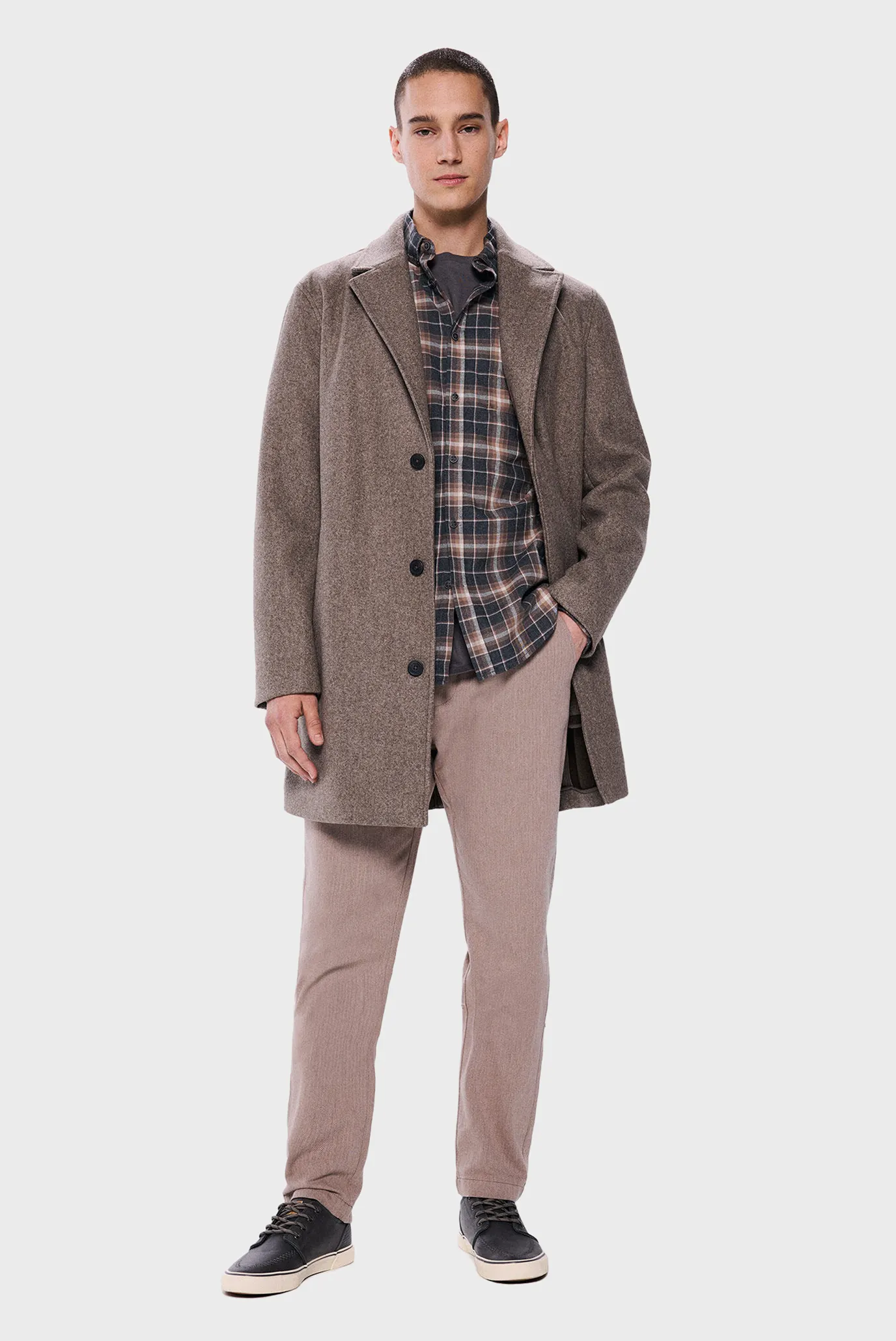 Чоловічі бежеві брюки 5