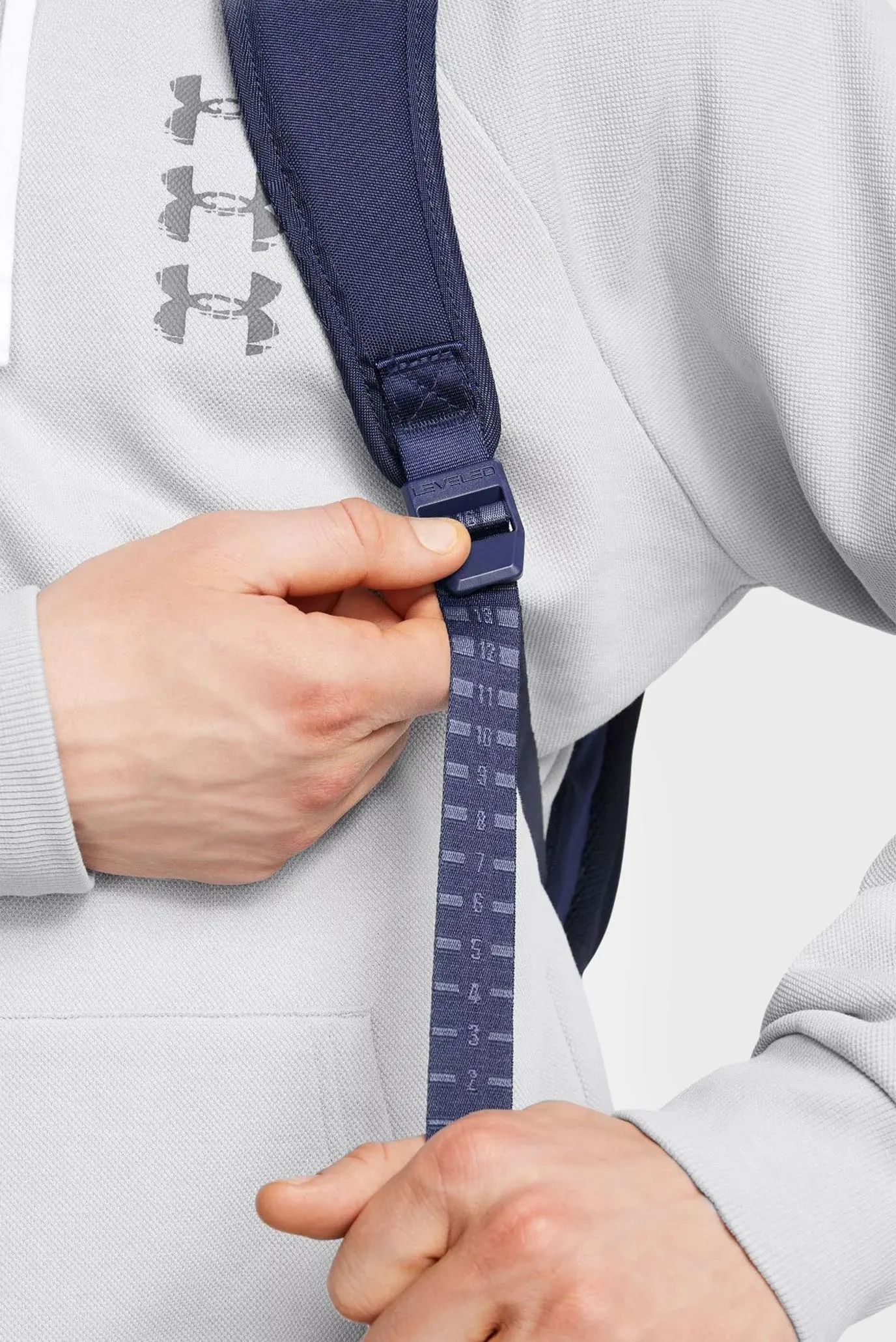 Темно-синий рюкзак UA Hustle 6.0 Pro BP 4