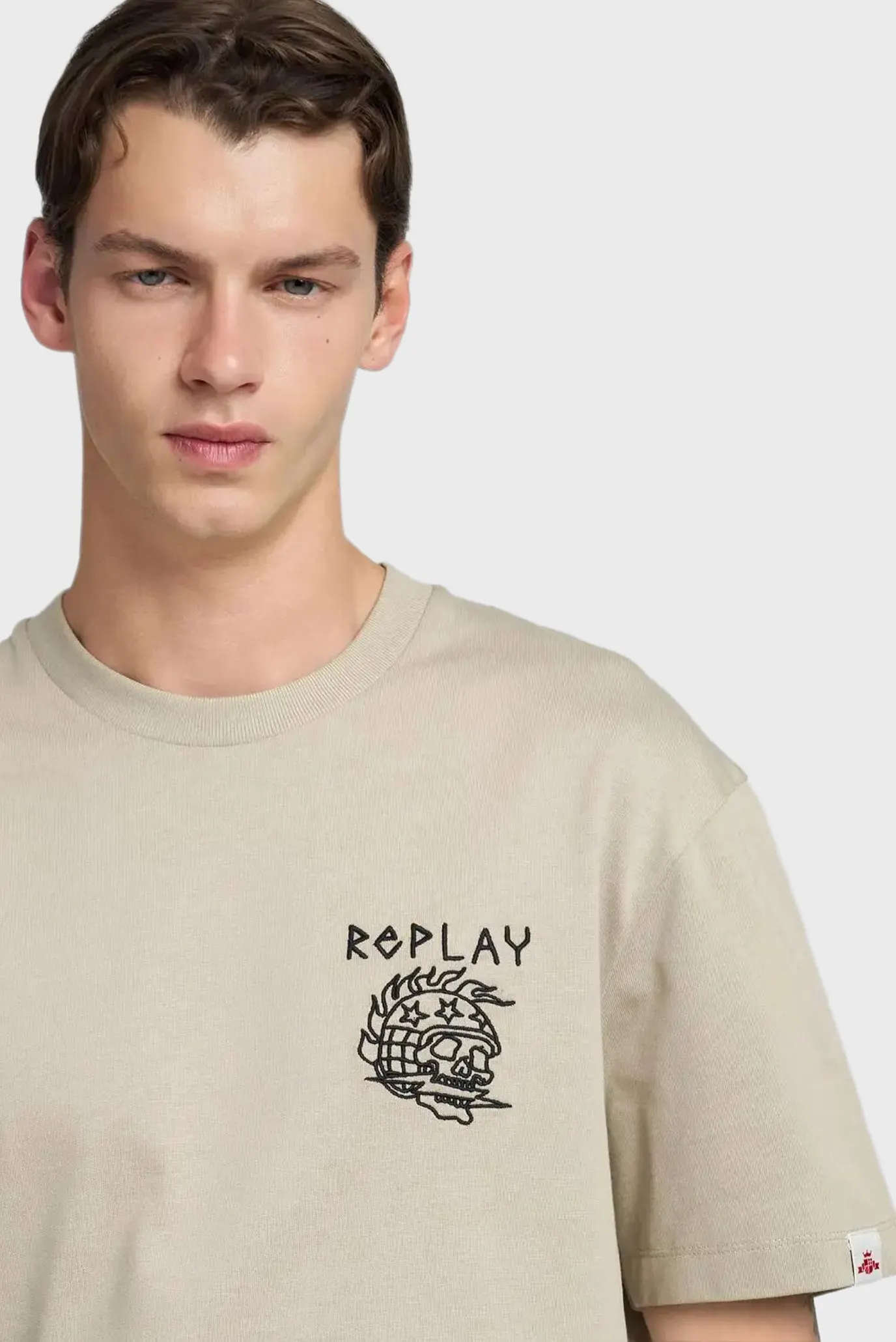 Чоловіча бежева футболка 6