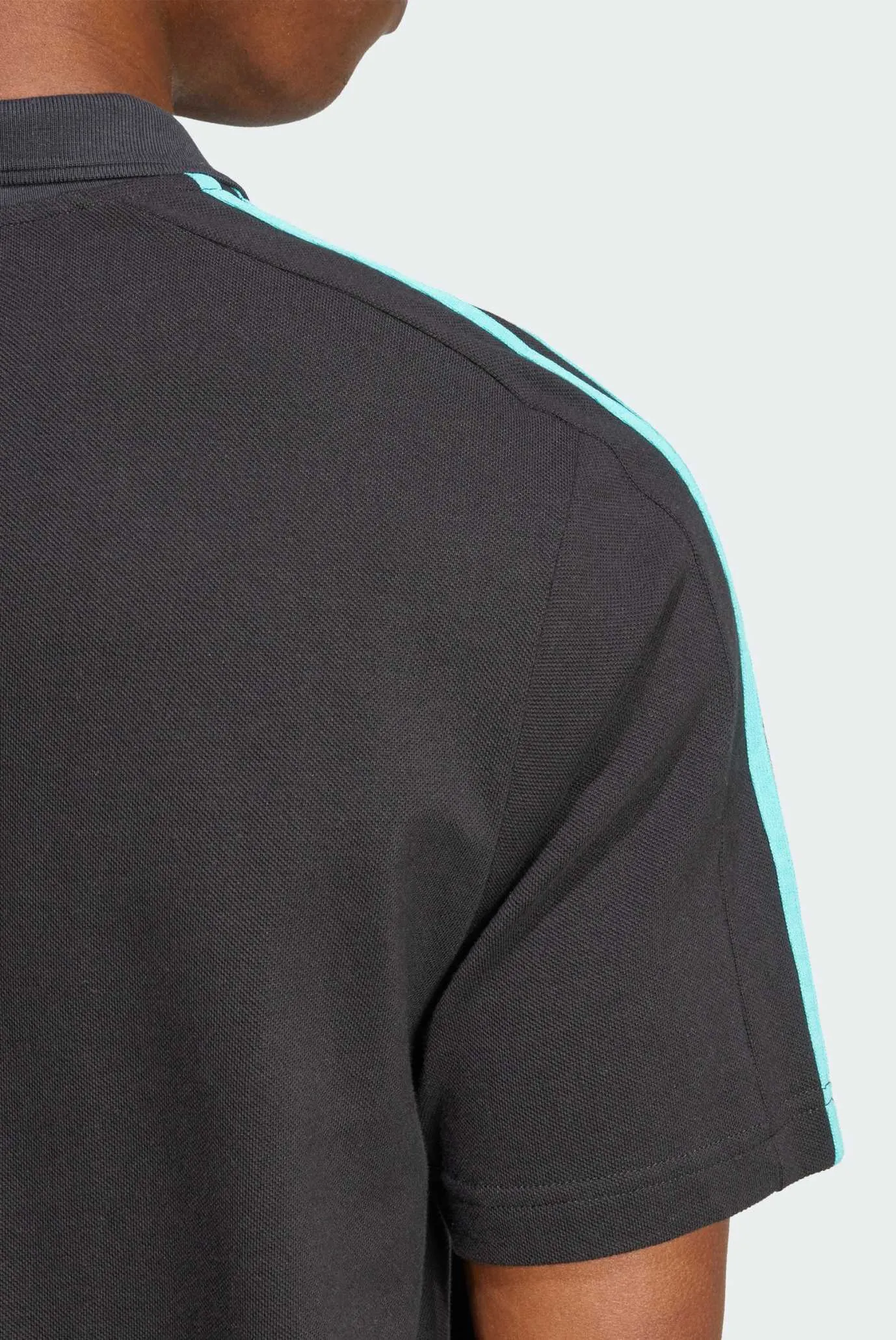 Мужское черное поло Mercedes - AMG Petronas Formula One Team DNA 5