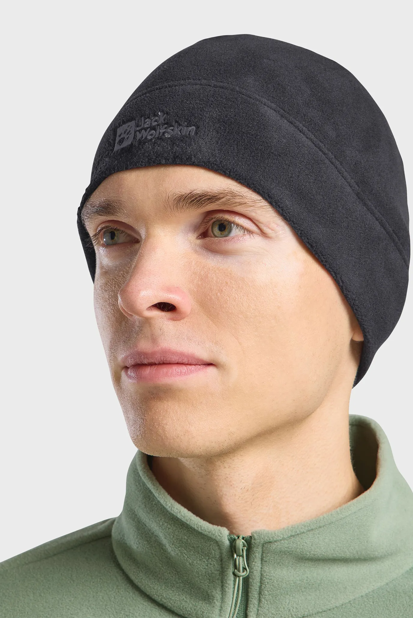 Чорна шапка 2