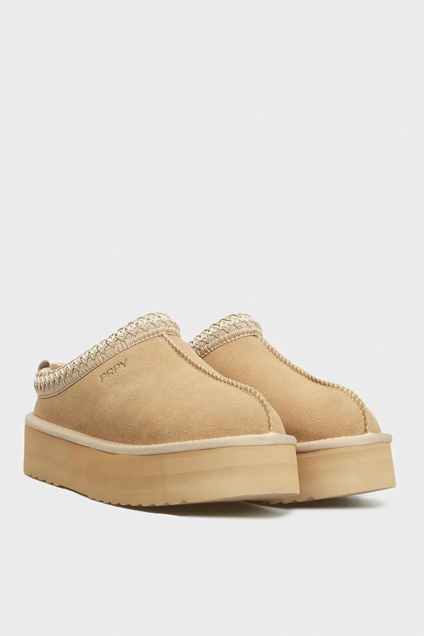 Жіночі бежеві замшеві клоги Lapua 3